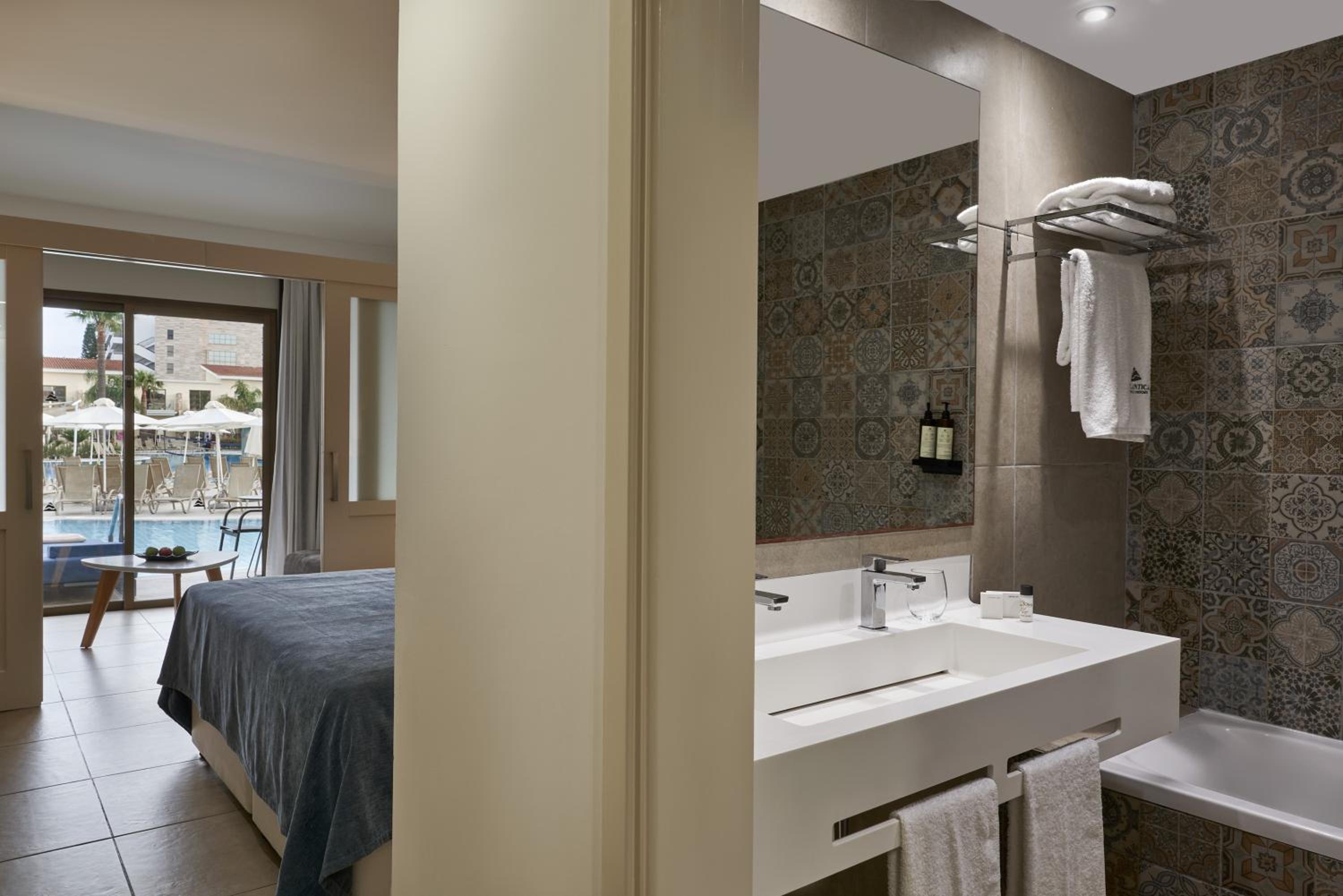 Atlantica Aeneas Resort — photo 14