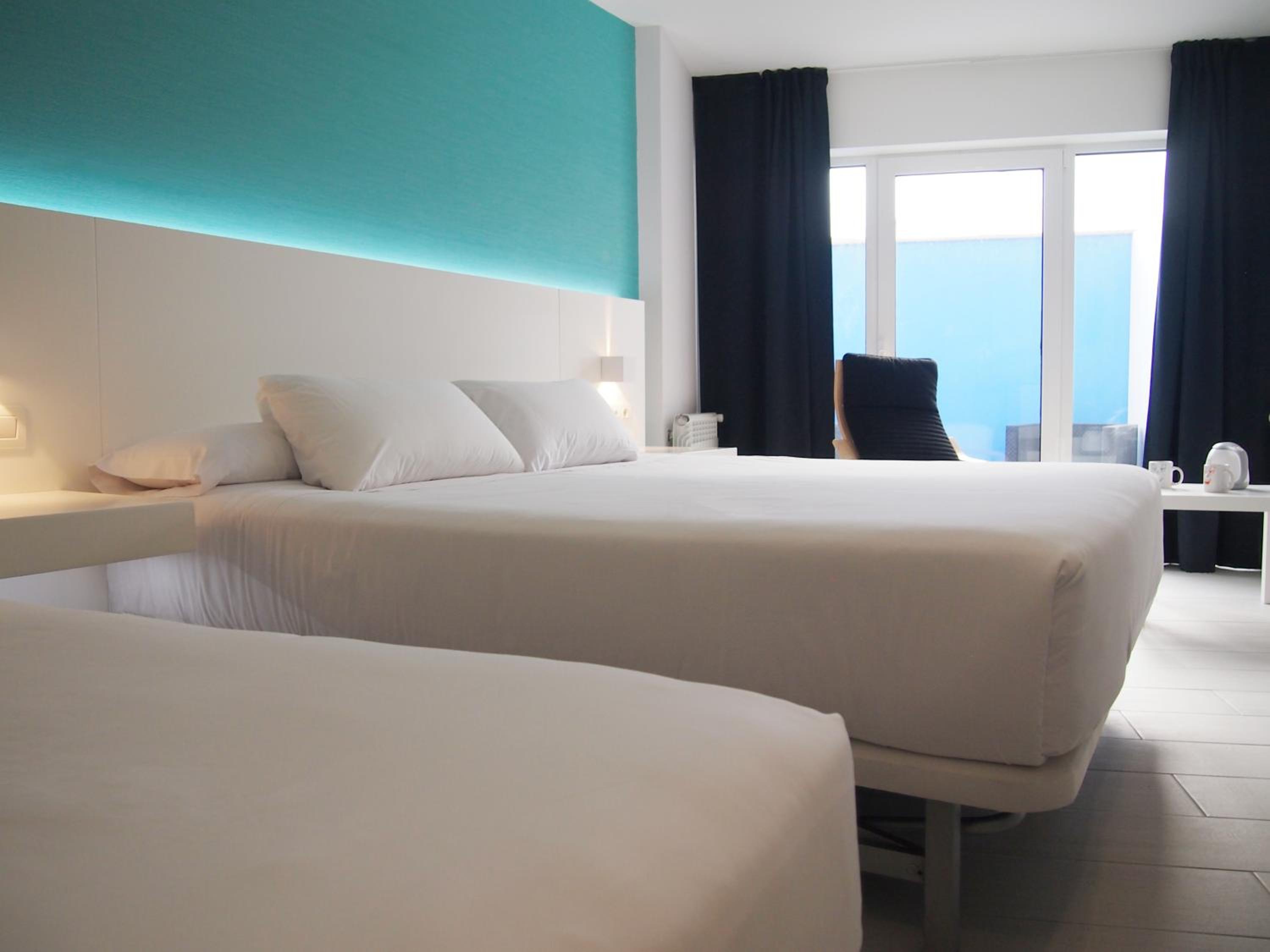 Four Rooms en Muxia — hotel room