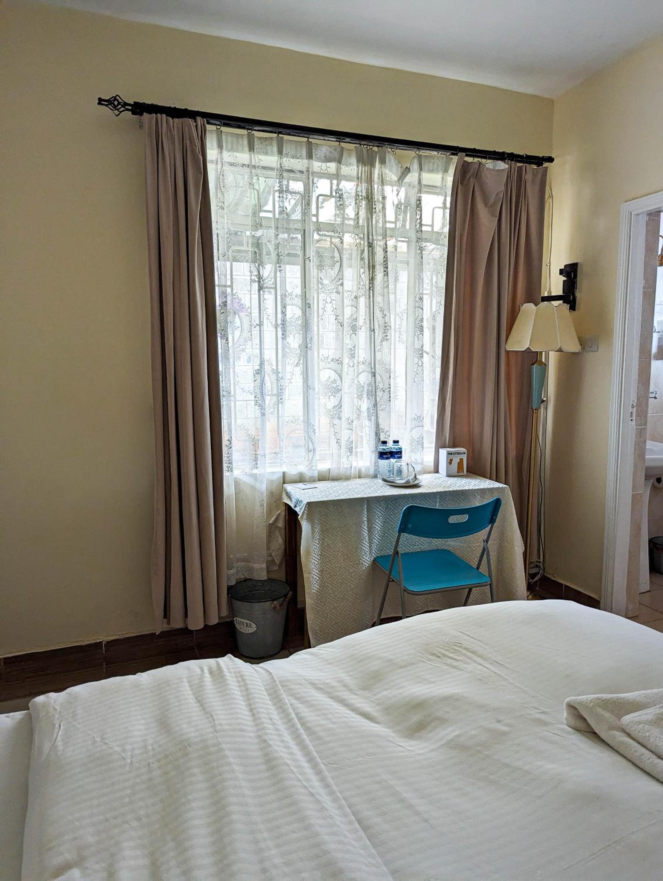 2-Bedroom Westland City view Swimming pool Gym
