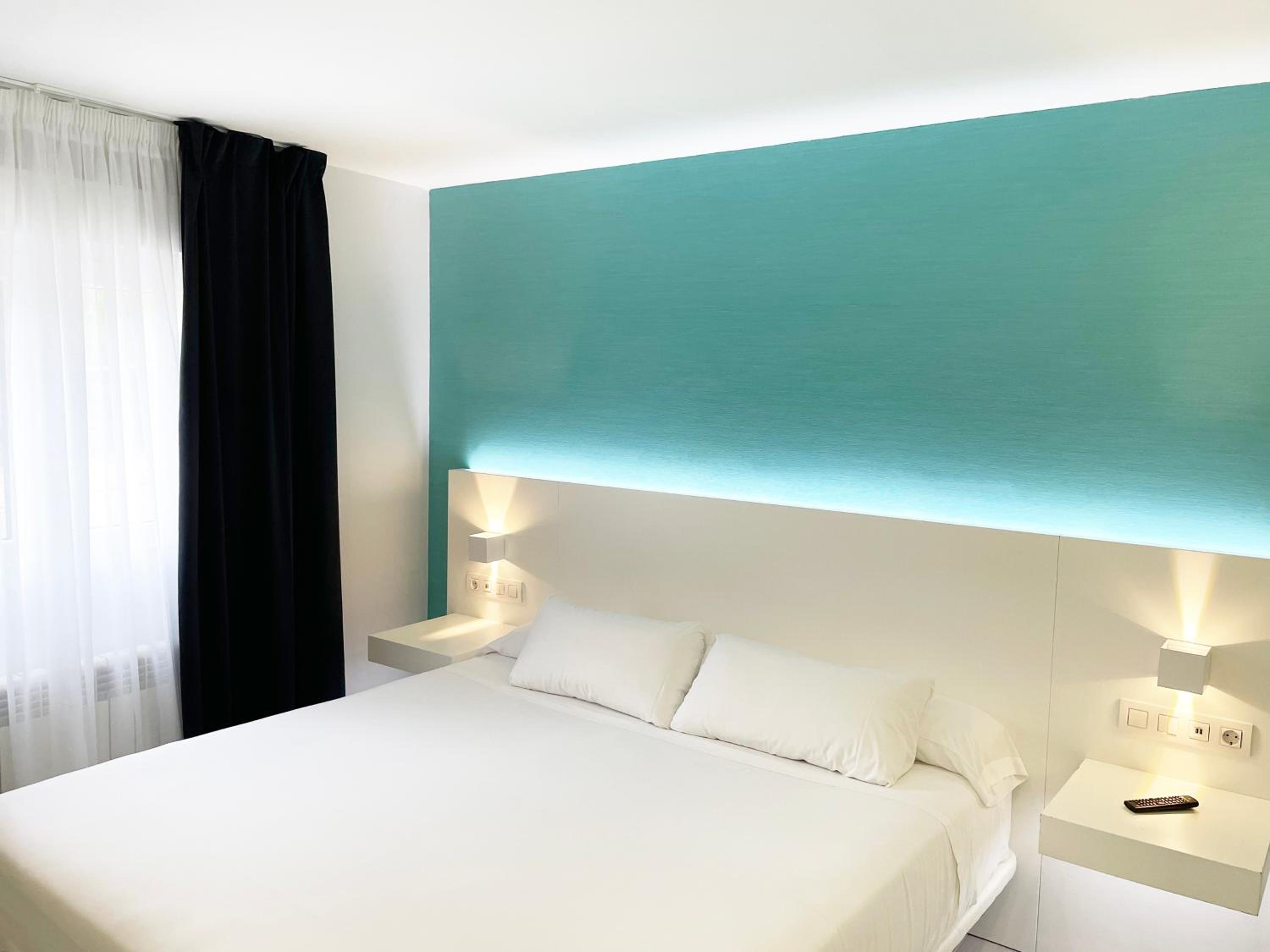 Four Rooms en Muxia — hotel room