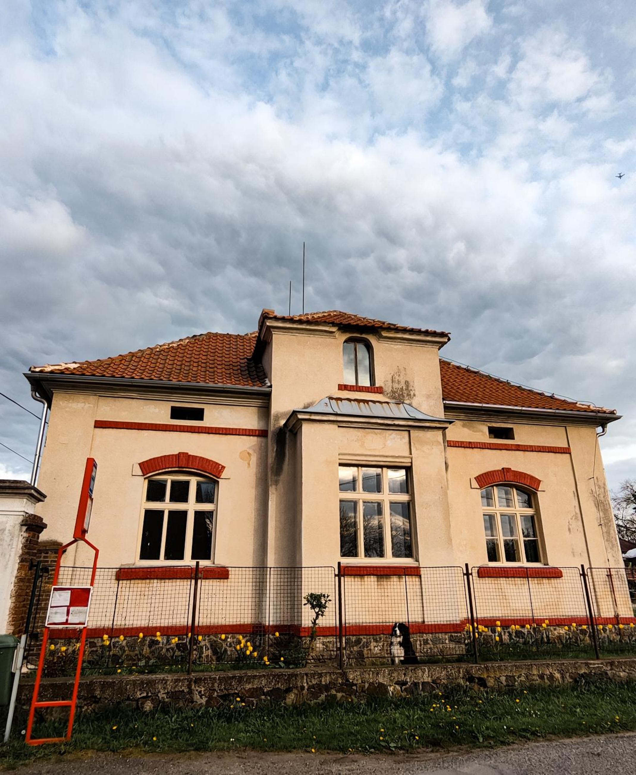 Villa Lobkovice: Gemütliches Gästehaus am Schloss