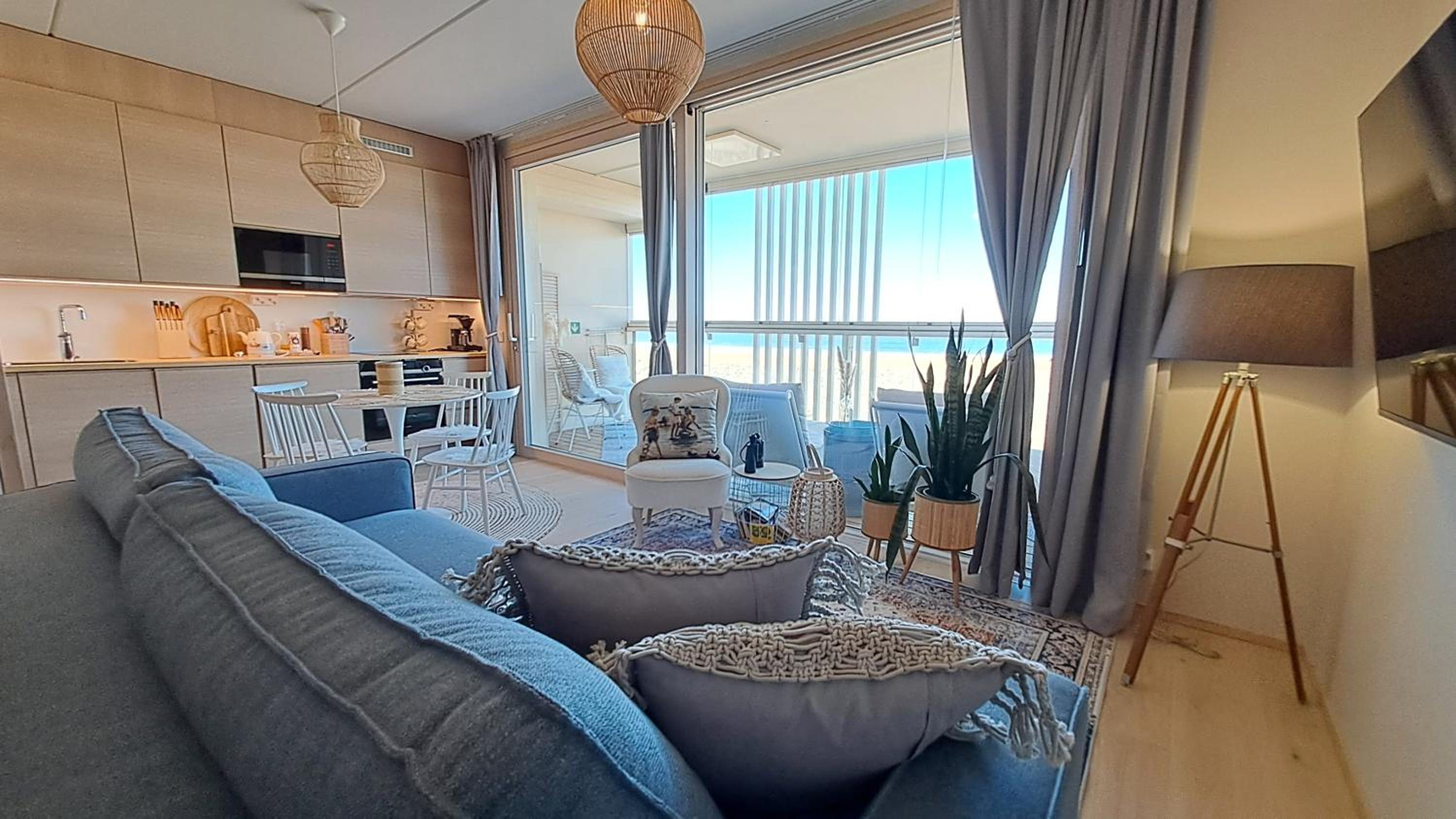 Marina Resort Apartments by Hiekka Booking