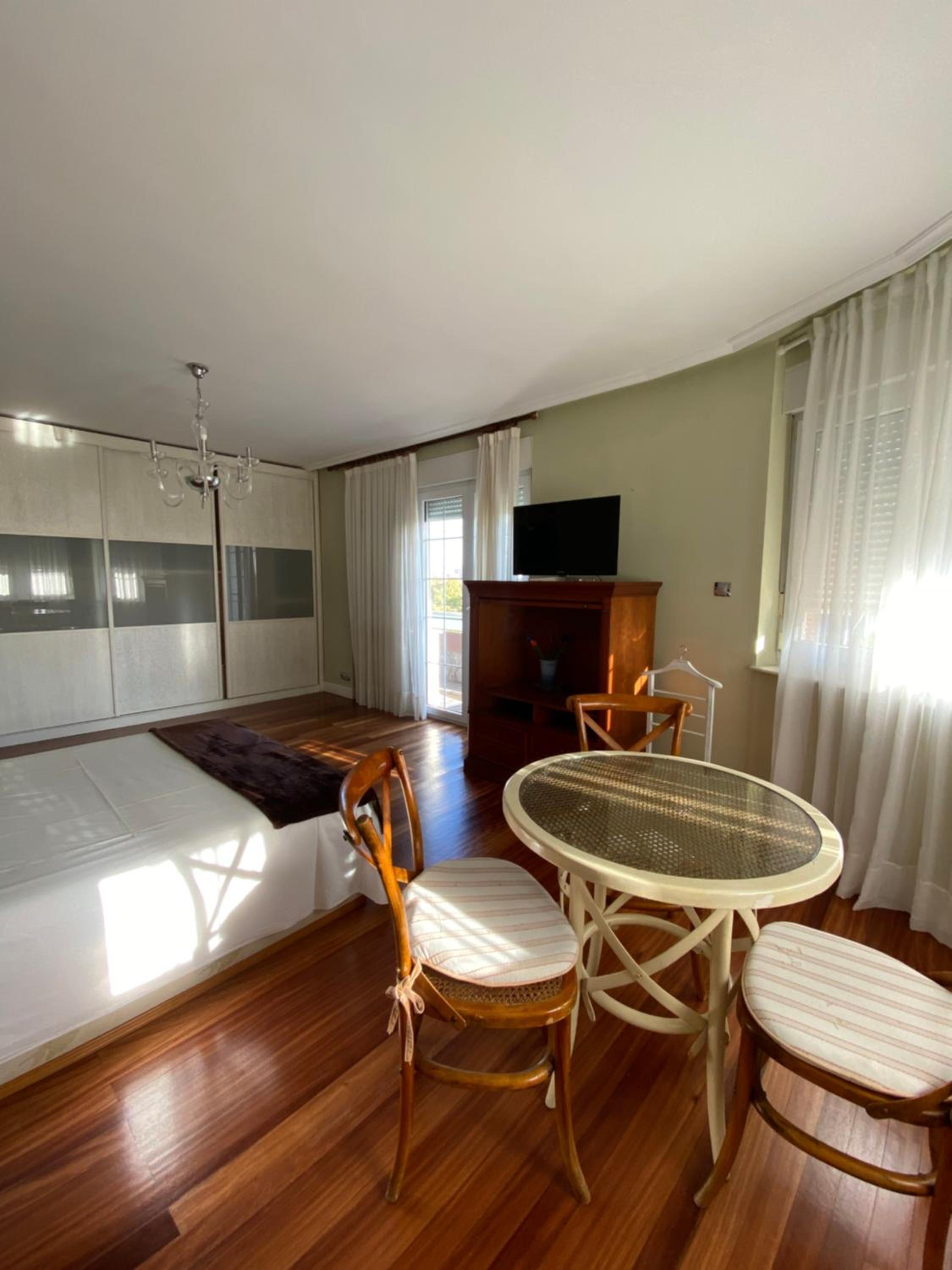 Chalet con Piscina Privada
