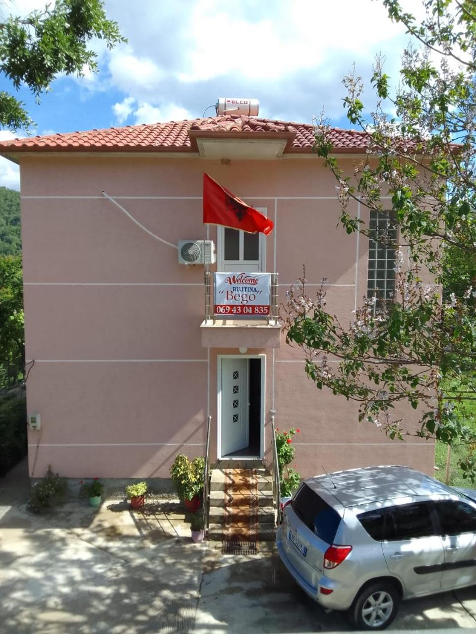Bujtina Bego