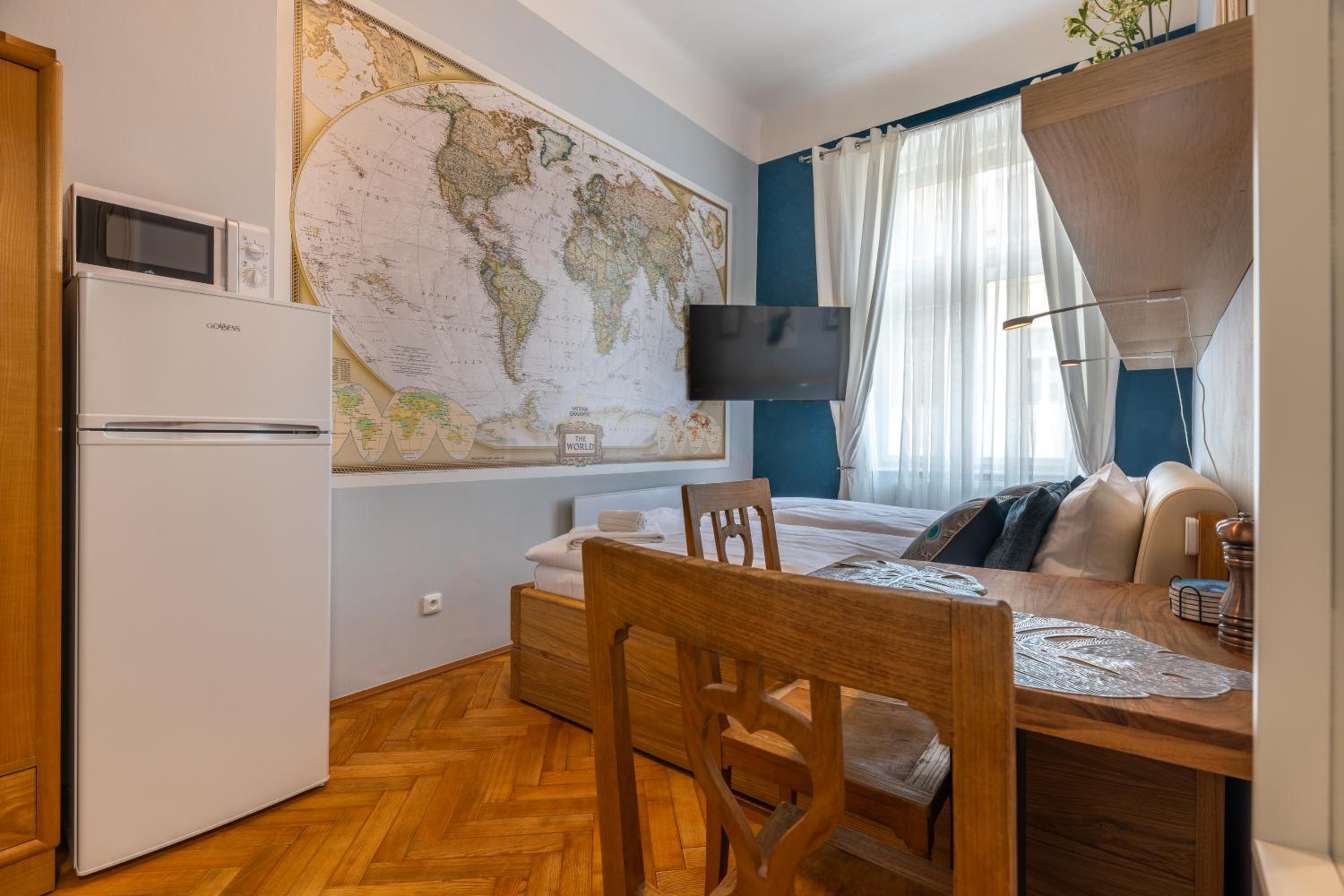 Charming Old Town Apartment by EasyBNB Premium