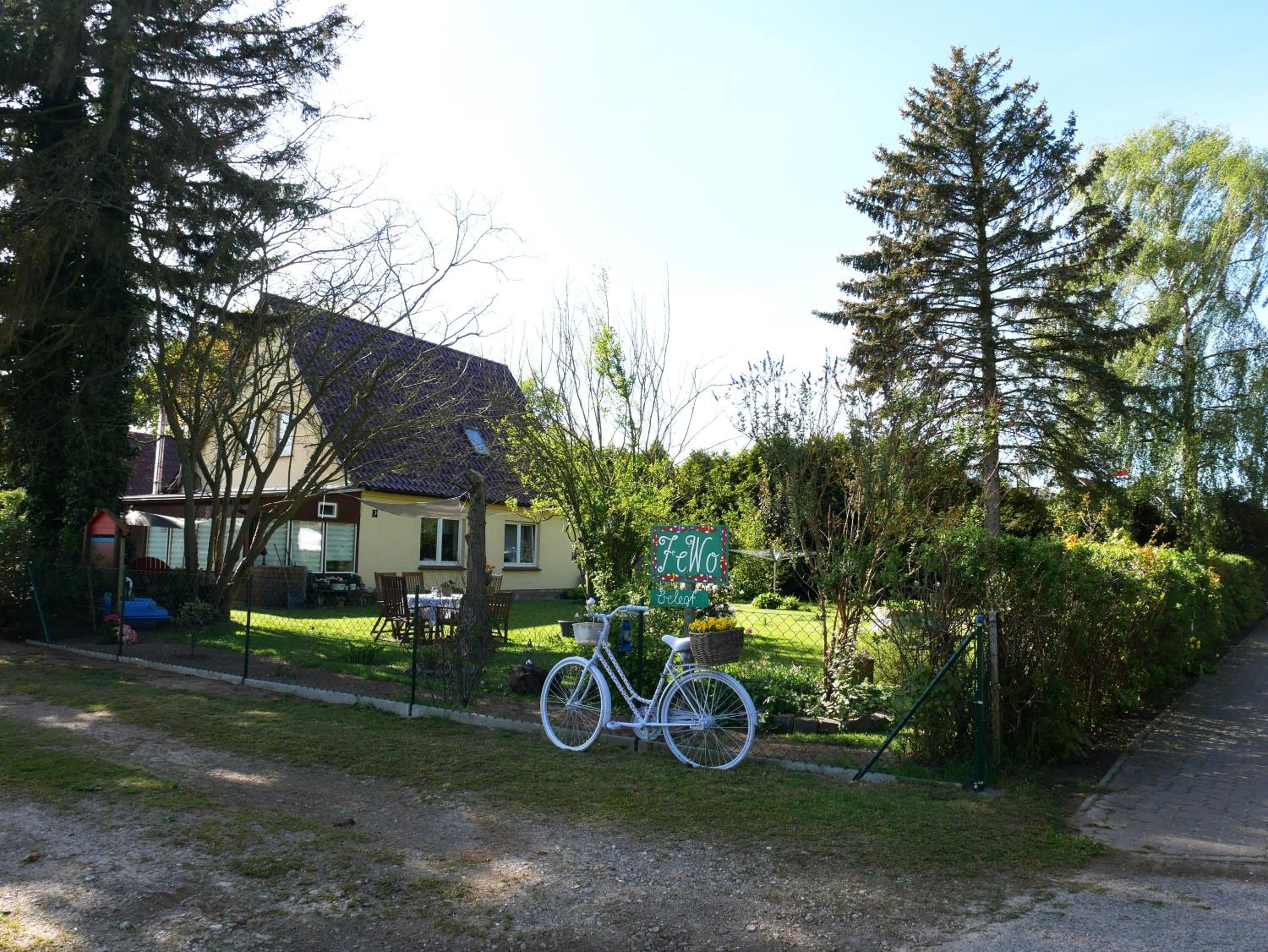 Fewo Mölschow auf Usedom mit einem Garten und W-Lan