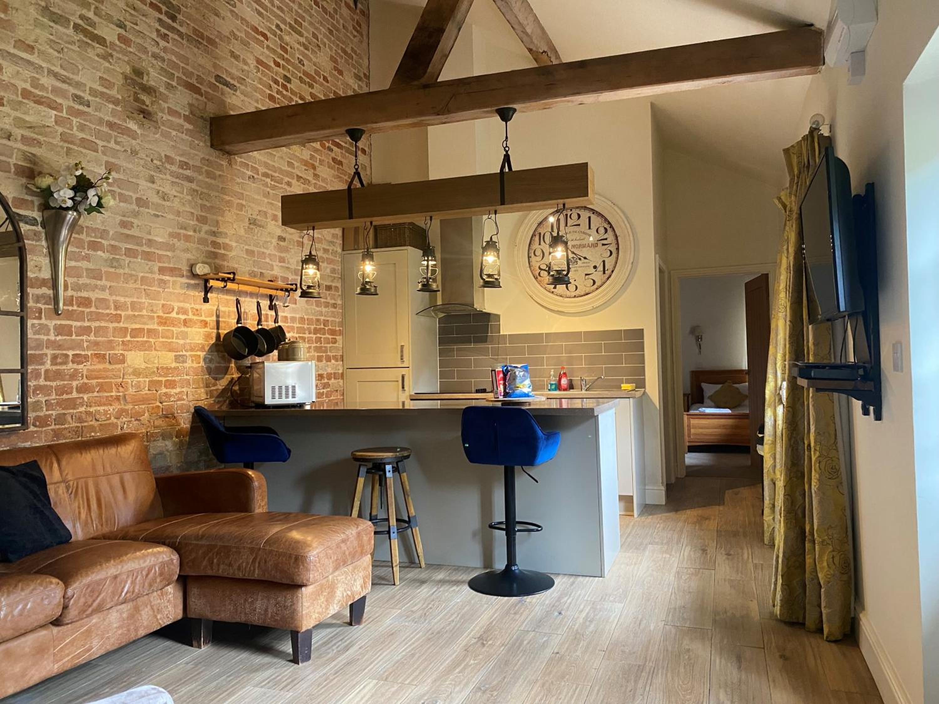 Lynford Holiday Cottages nestled in the heart of Thetford Forest view 5