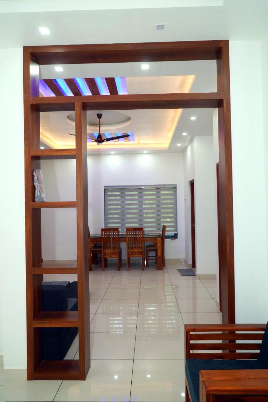 VARENYA 3BHK MUNNAR