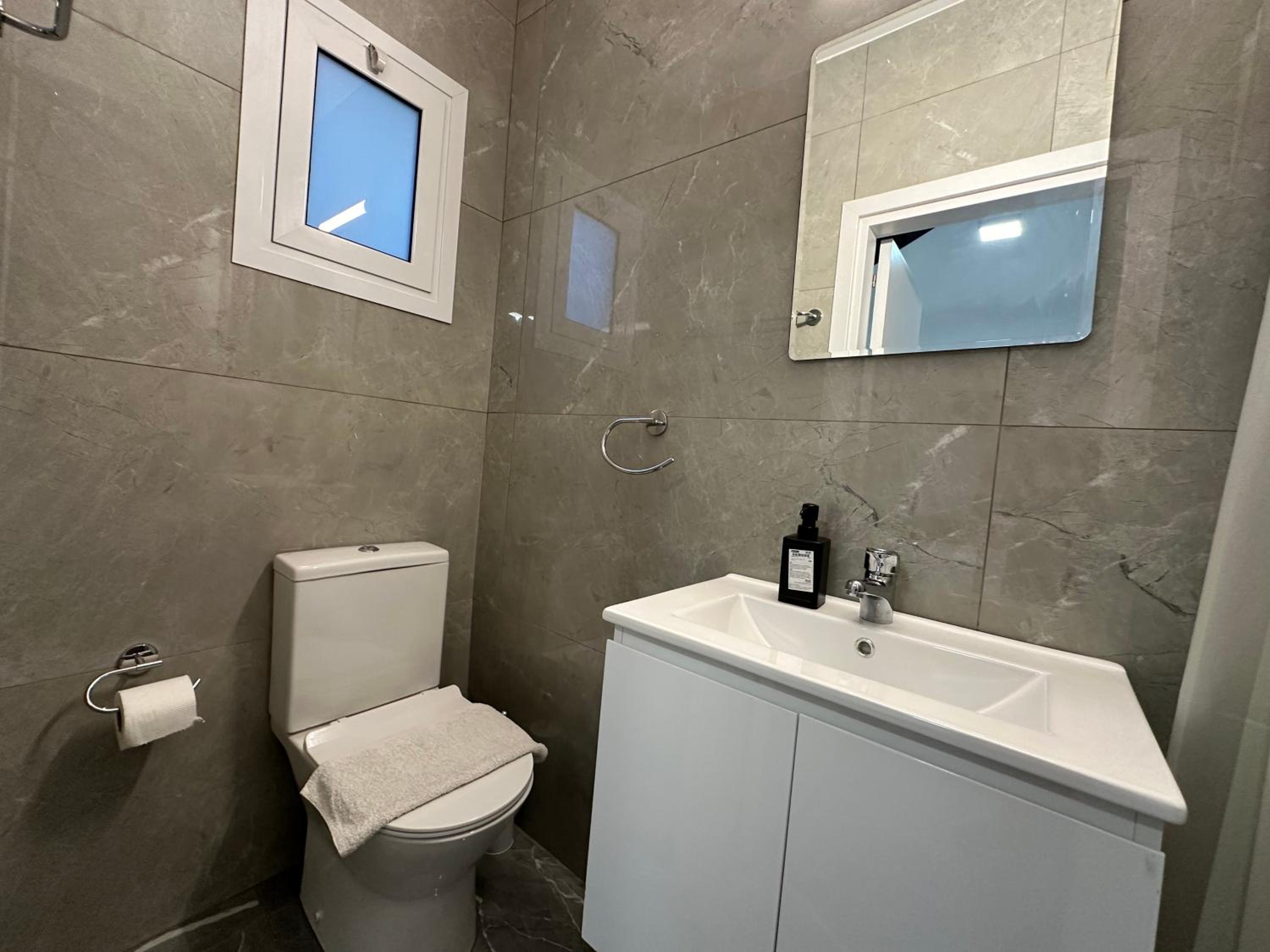 Appartments 750m from beach, tourist area