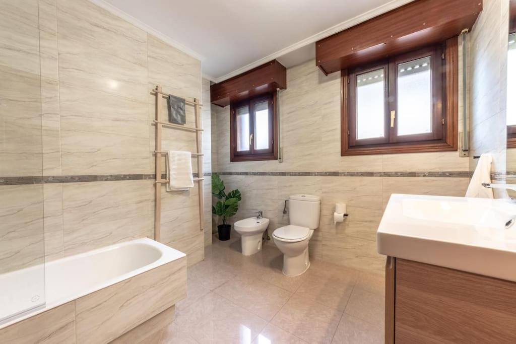 Acogedor piso en Santurtzi .Parking privado