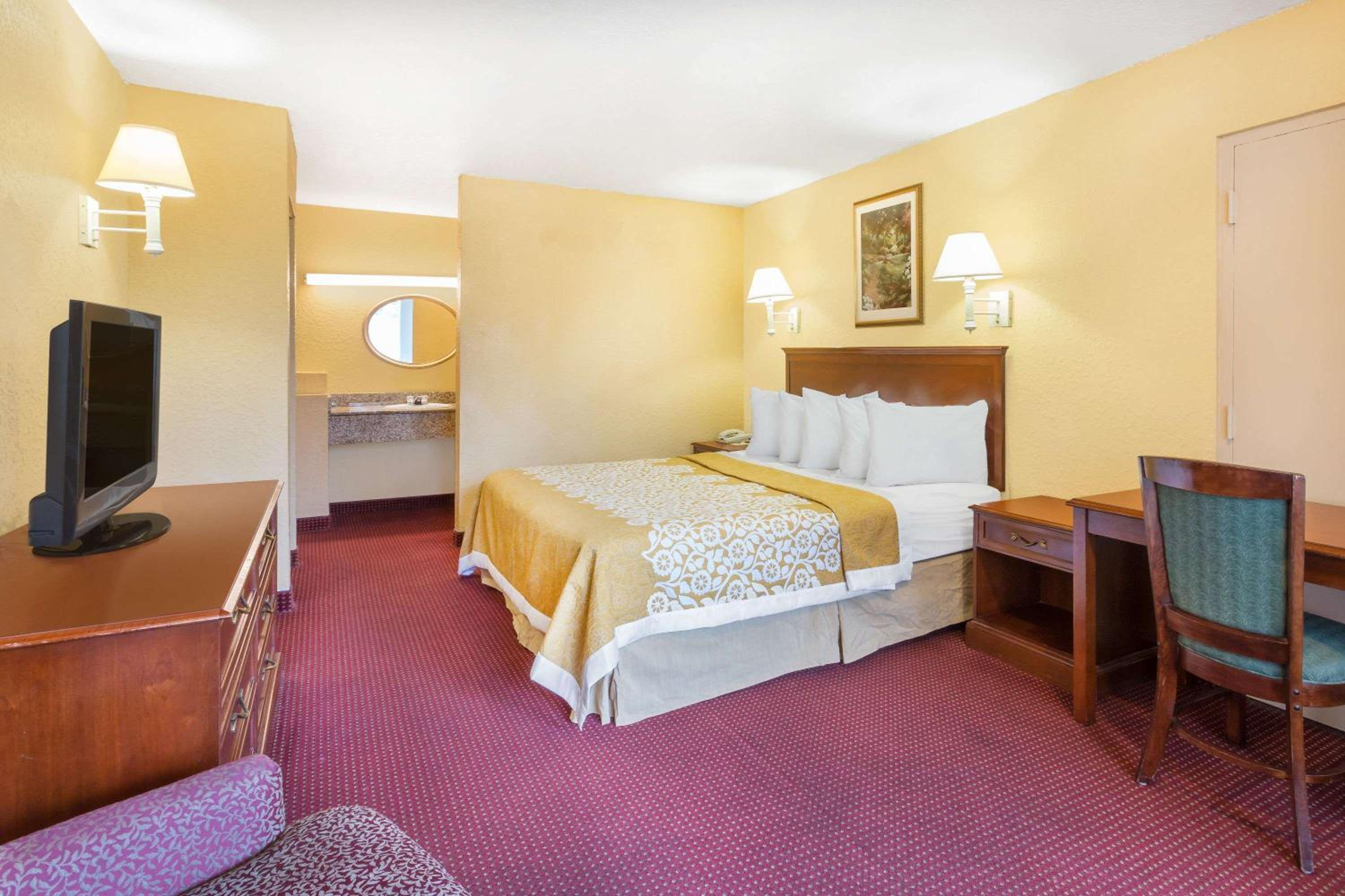 Howard Johnson by Wyndham Orlando-International Drive
