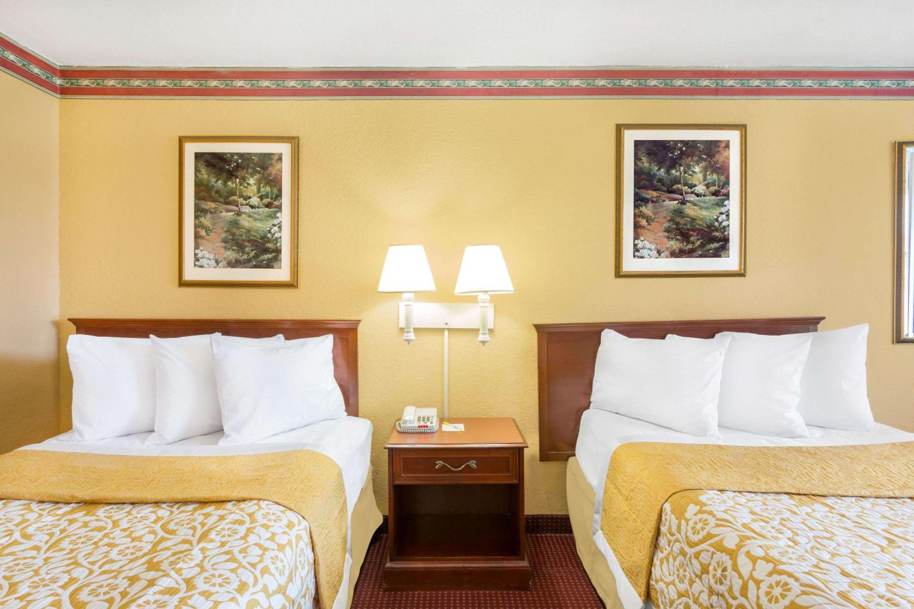 Howard Johnson by Wyndham Orlando-International Drive