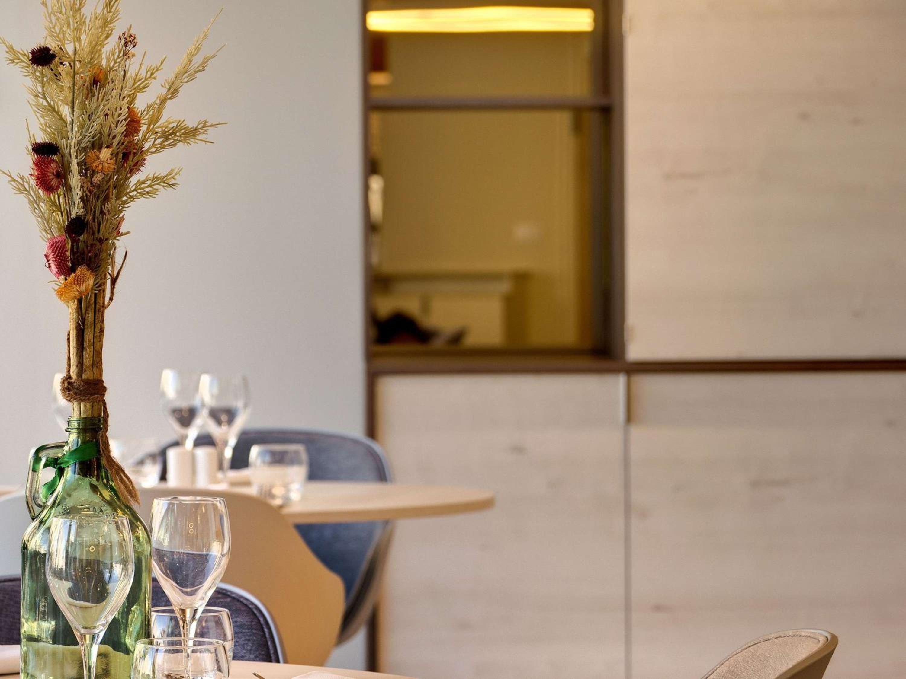 Montpellier Vacations - Mercure Montpellier Centre Comedie - Property Image 86