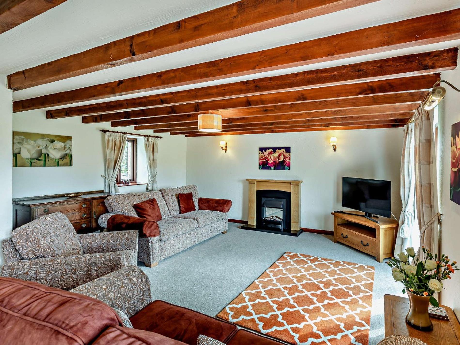 4 Bed in Holsworthy oc-lamer