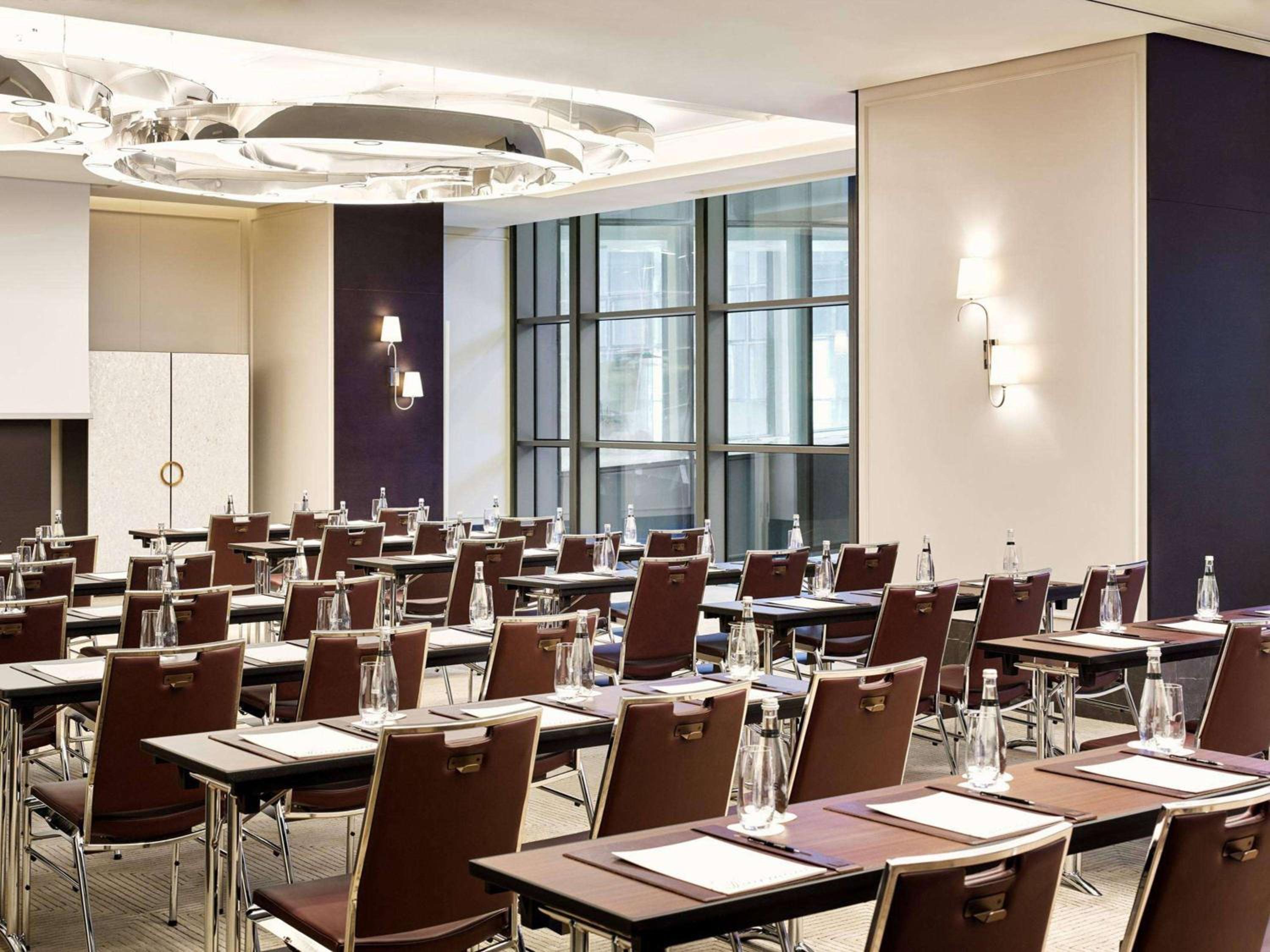 Fairmont Quasar İstanbul Otel - Image 40