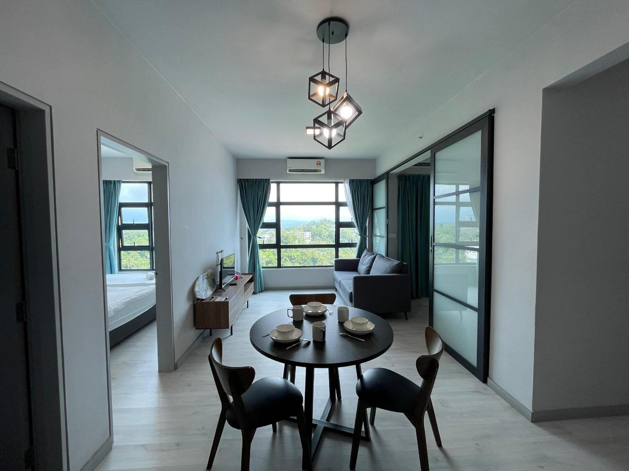 亲子出游首选 步行到码 Suria 家庭房带设施齐全厨房 Perfect for Family Getaways Walk to Jetty & Suria Family Room Full Kitchen photo 4
