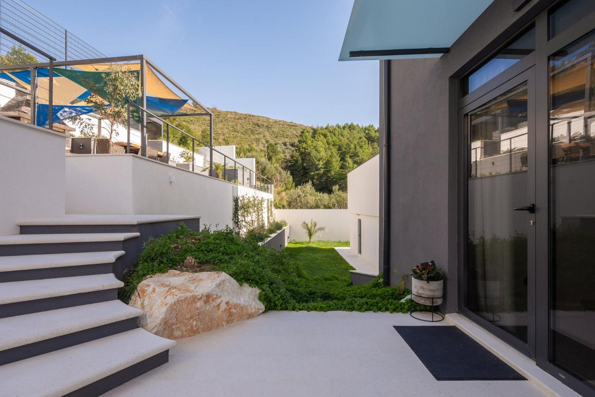 Podstrana Vacations - Luxury Villa Cosmopolitan with Pool - Property Image 20
