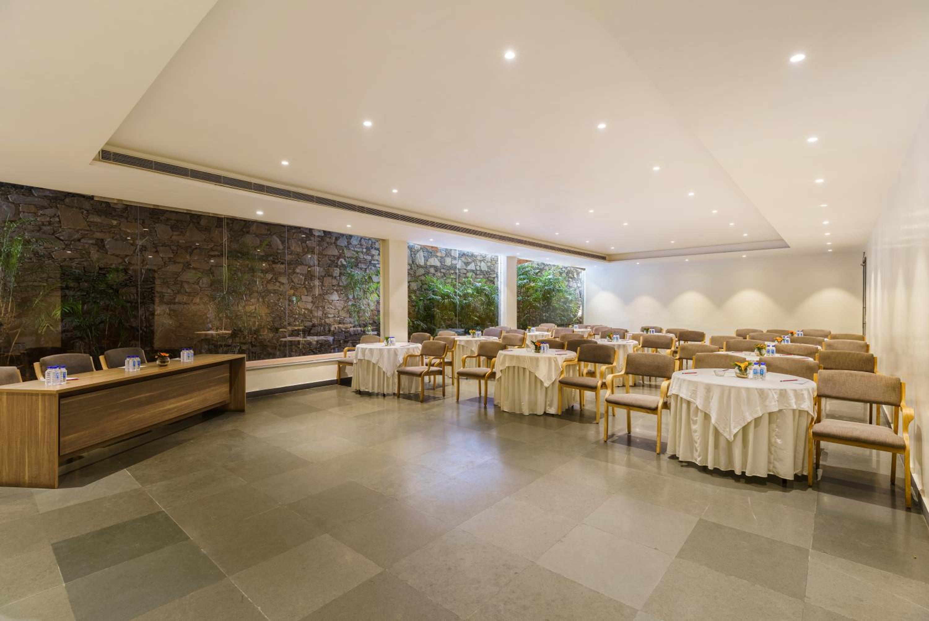 TatSaraasa Resort & Spa, Udaipur