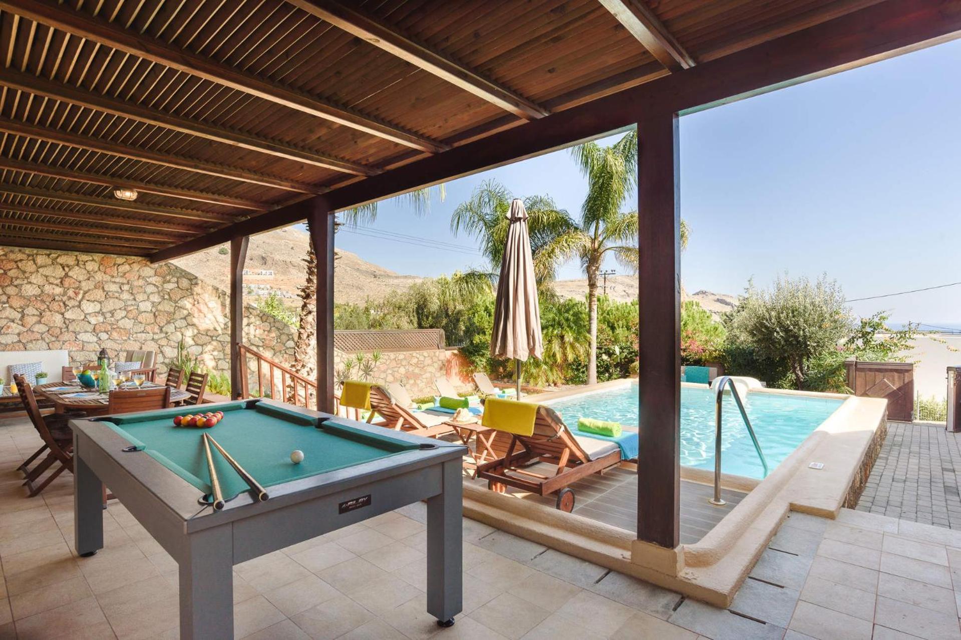 Villa Selini by Villa Plus