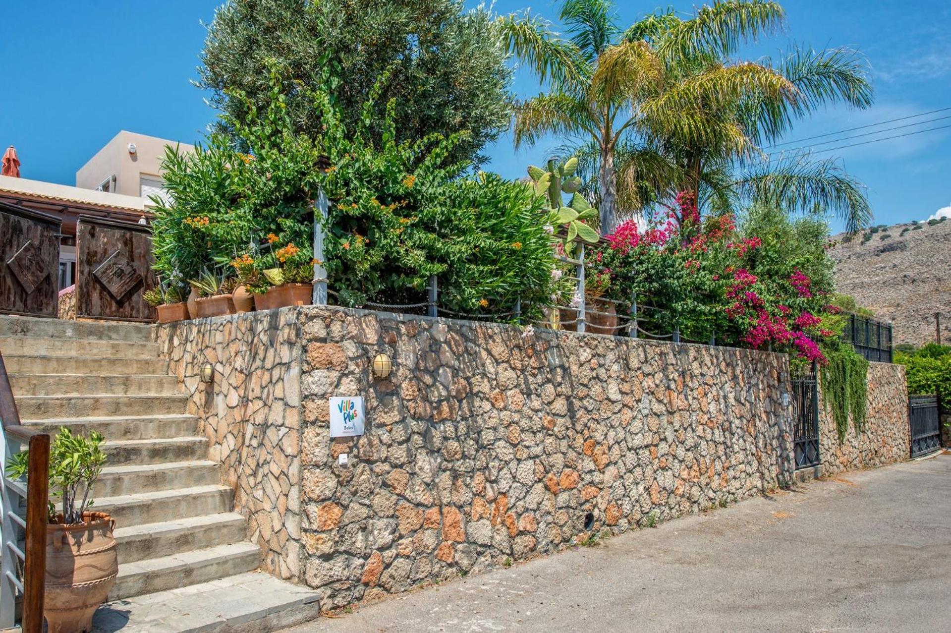 Villa Selini by Villa Plus
