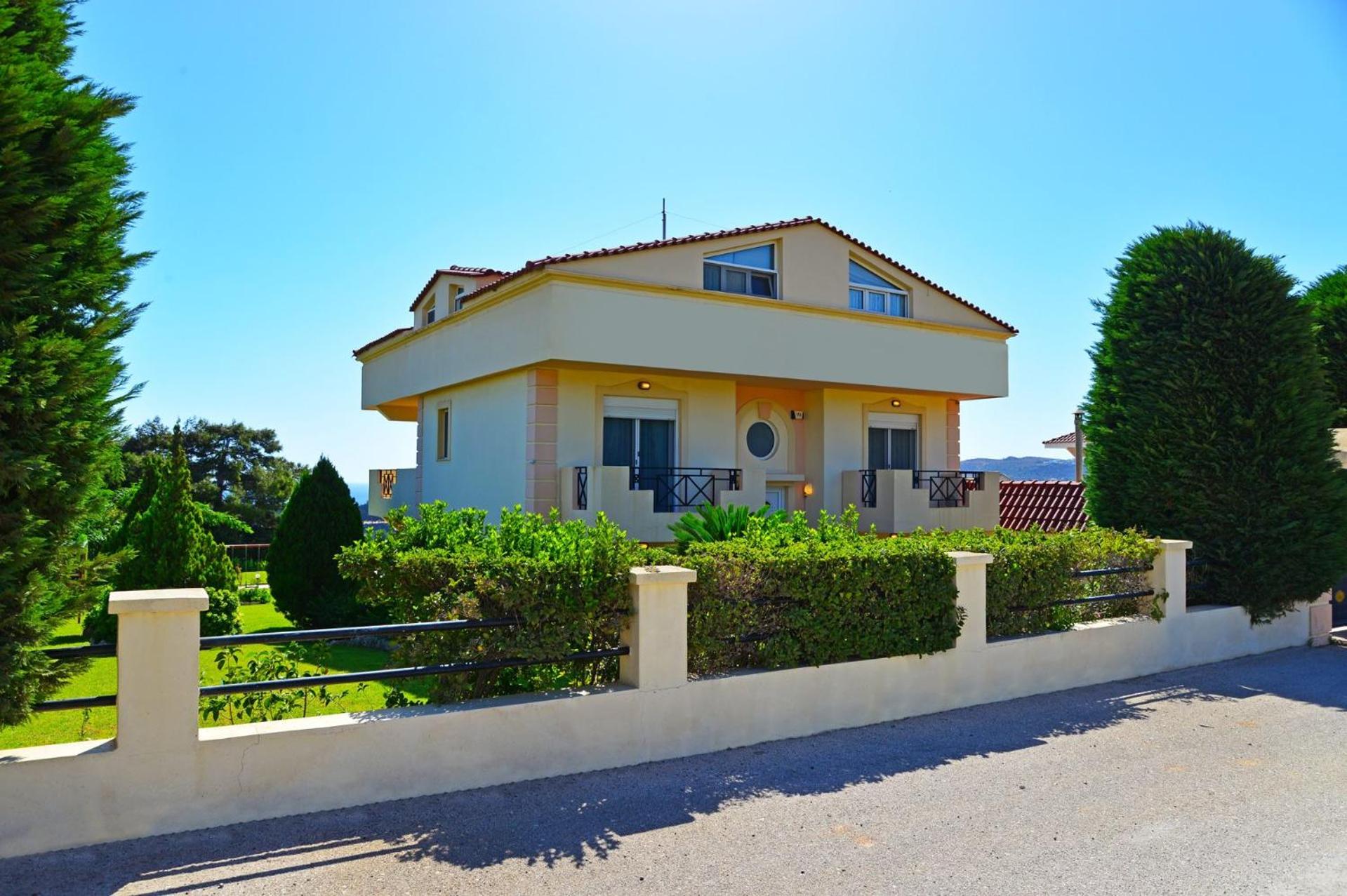 Villa Helios Rodos by Villa Plus