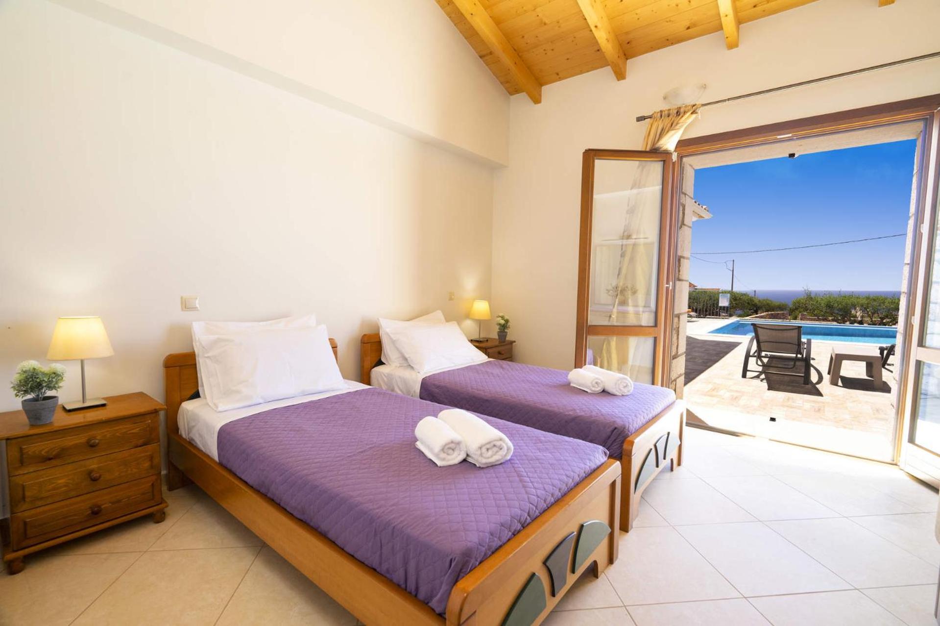 Villa Annita by Villa Plus
