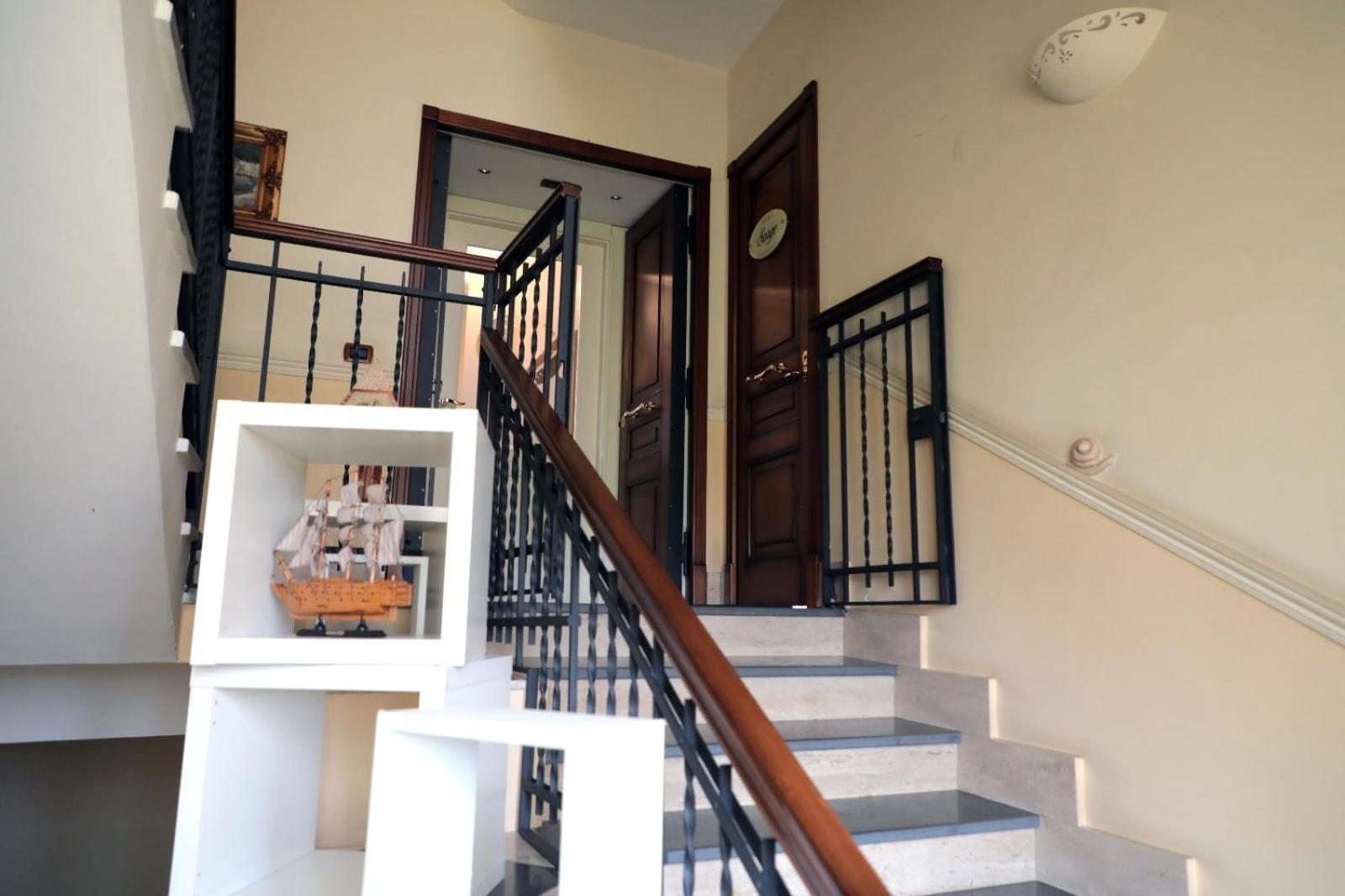 Villa Sorge Apartments