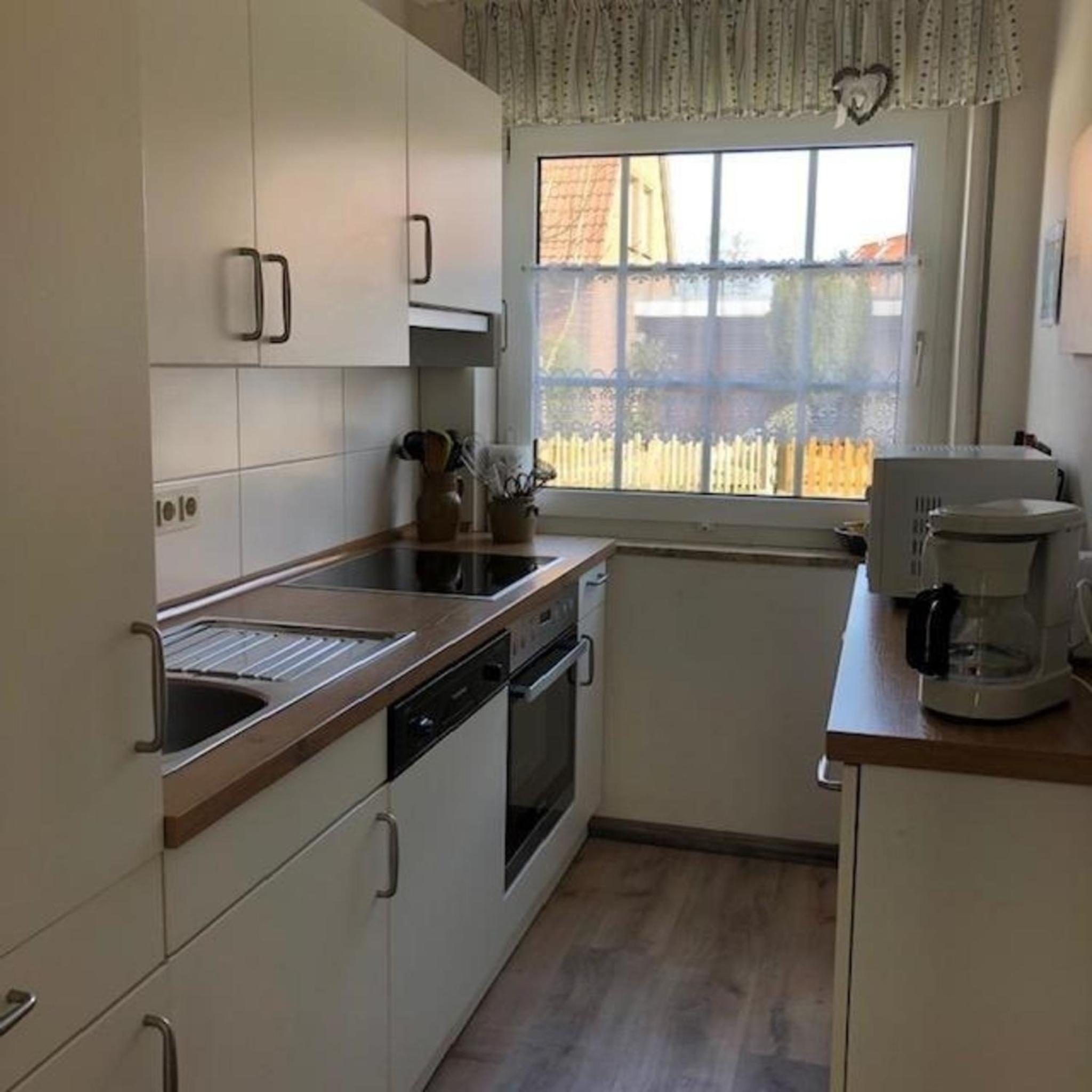 Ferienhaus mit Südwestterrasse mit Stellplatz