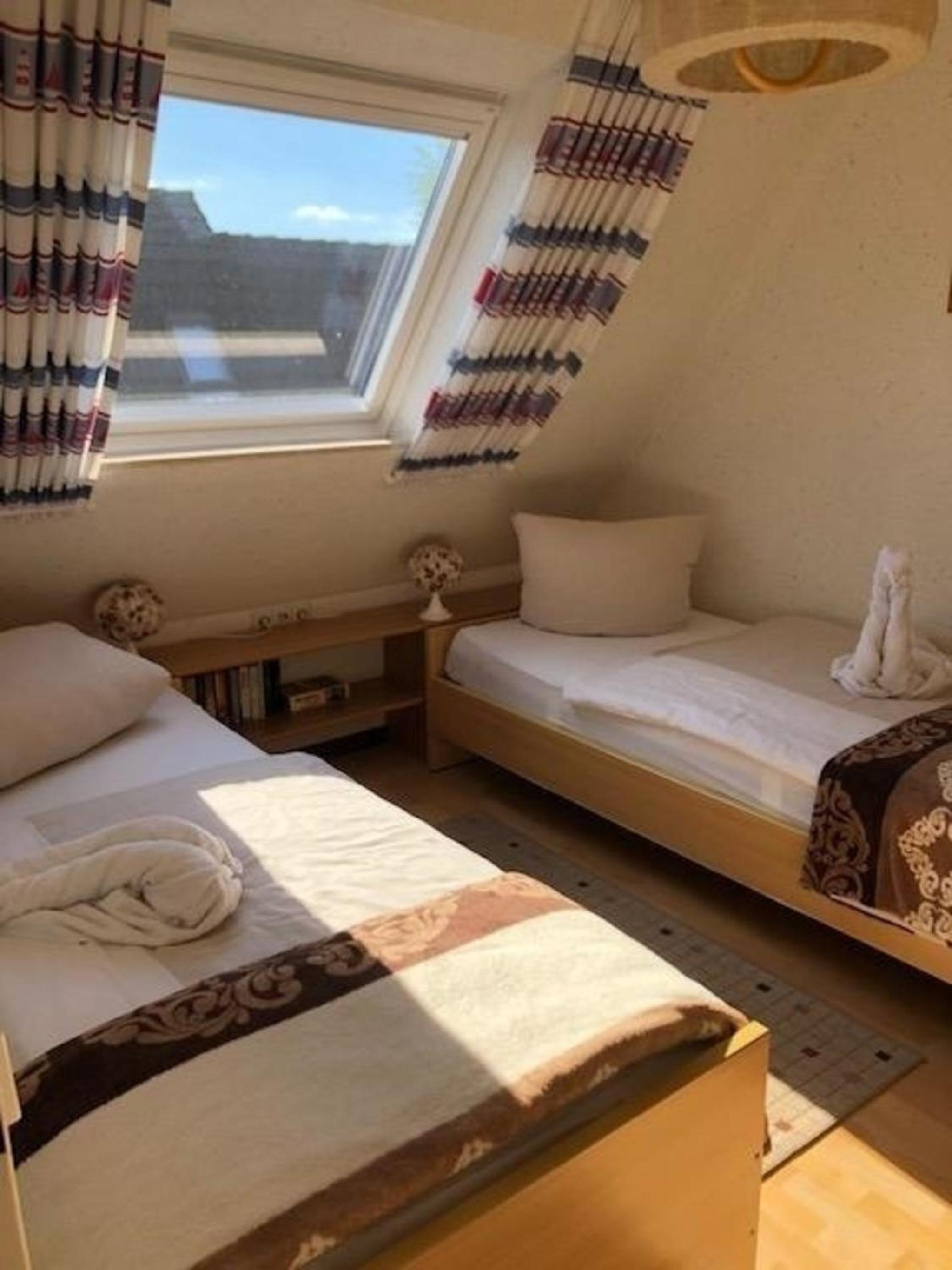 Ferienhaus mit Südwestterrasse mit Stellplatz