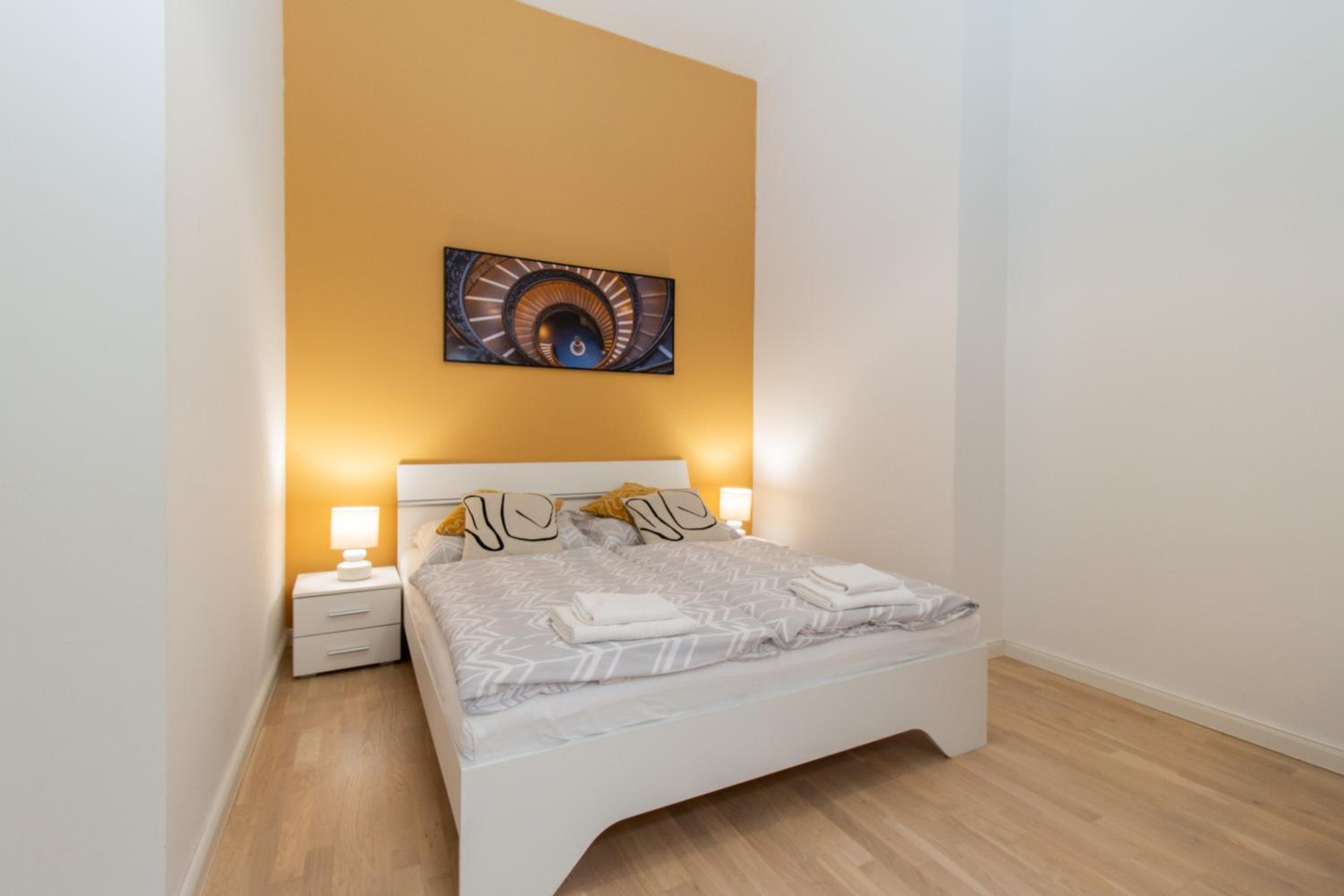 Washingtonova CR apartments