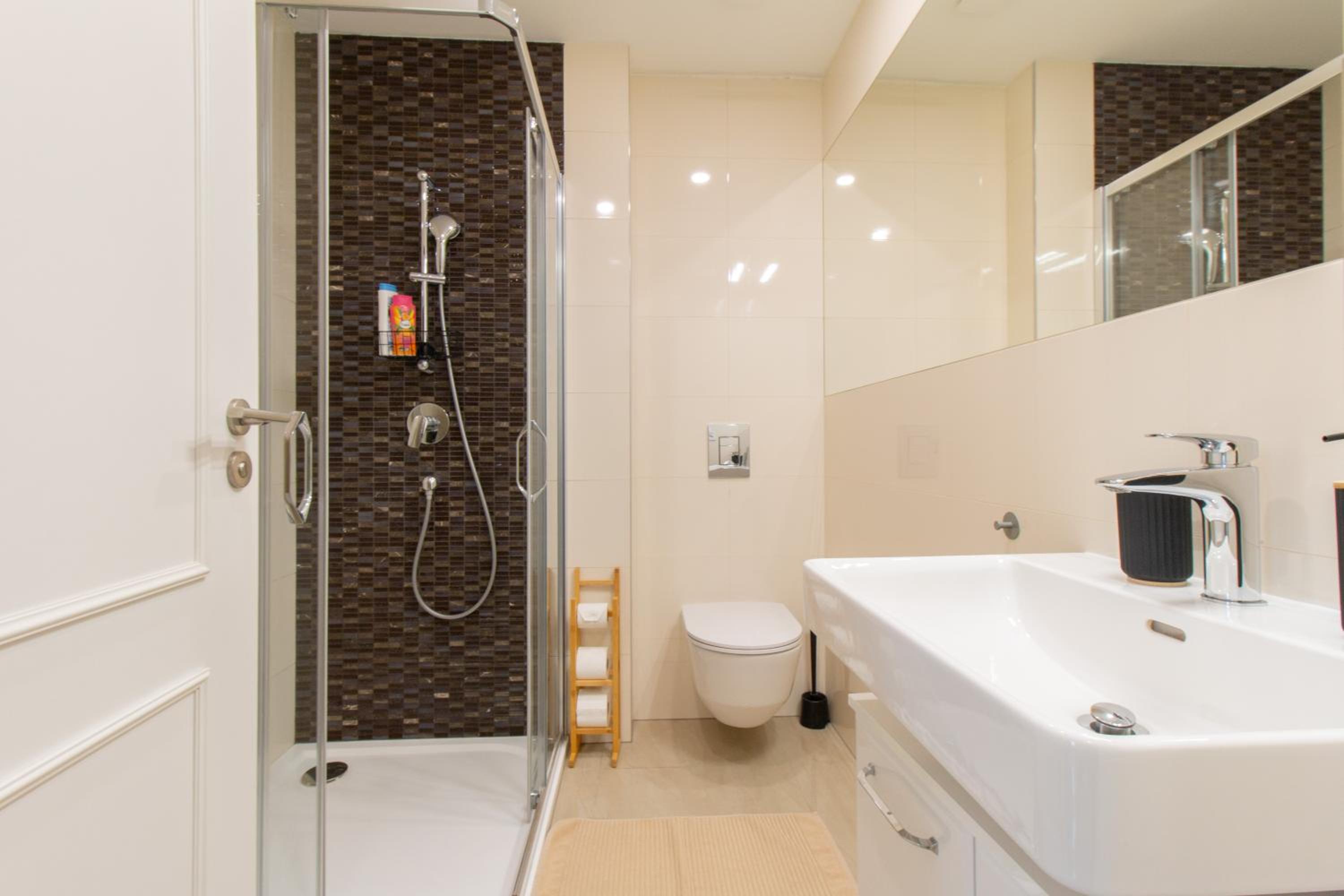 Washingtonova CR apartments