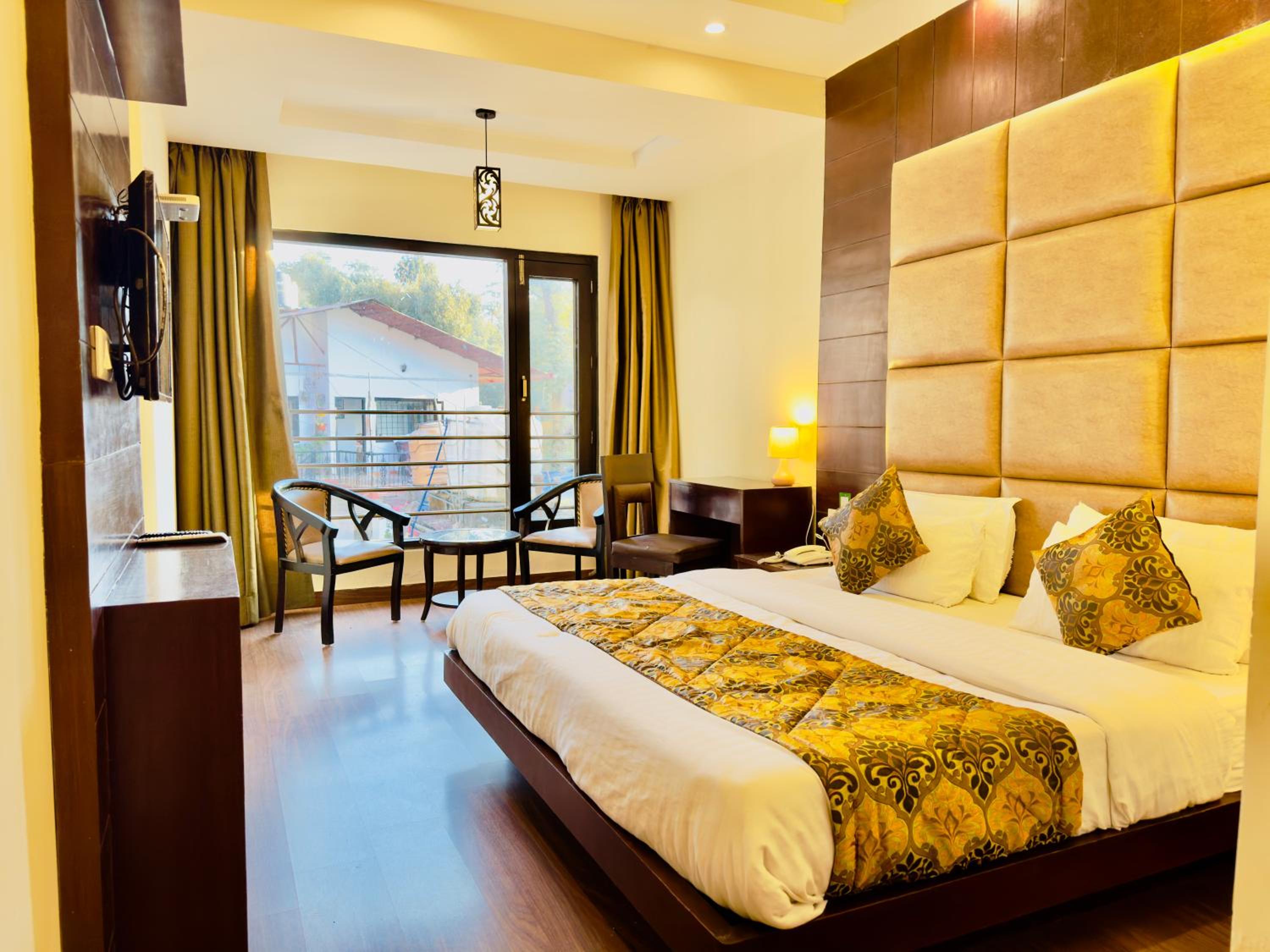 Bedroom