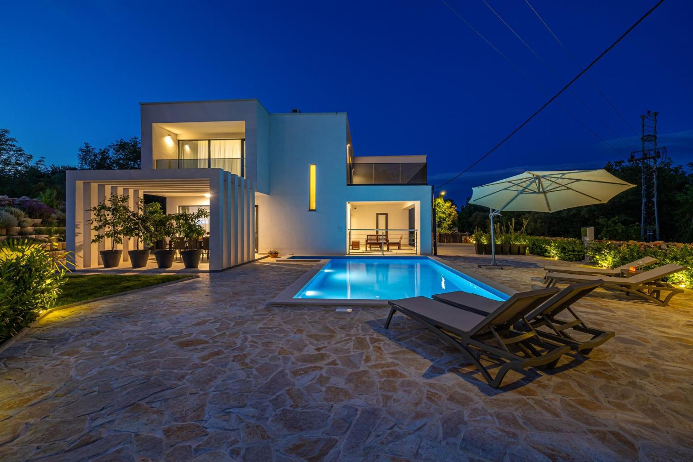 Villa SPLENDIDA