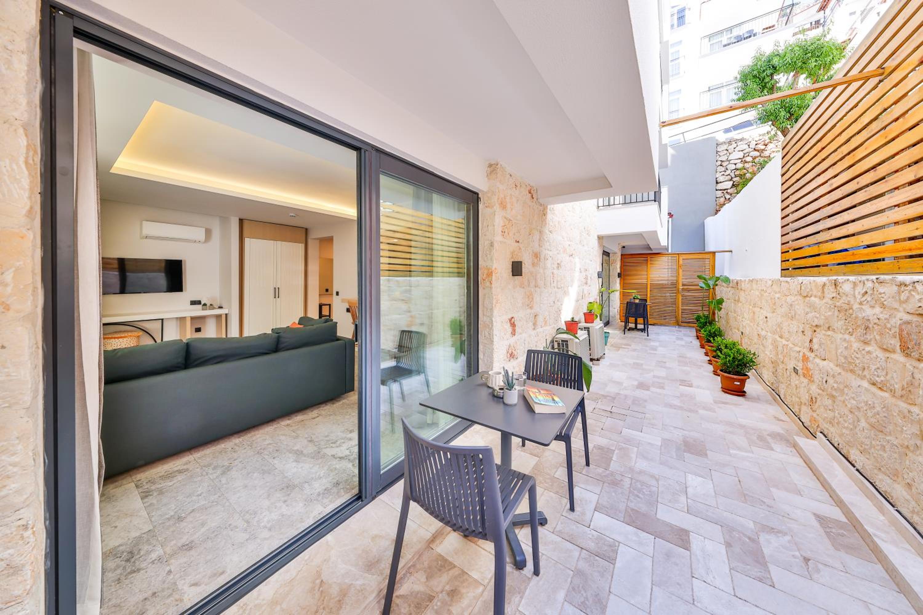 Sole Süitler - Image 35