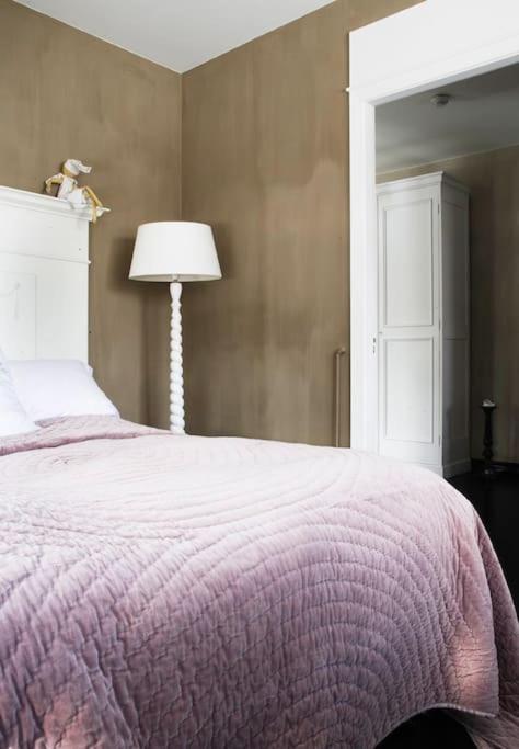 Romantic Boutique Apartment view 5