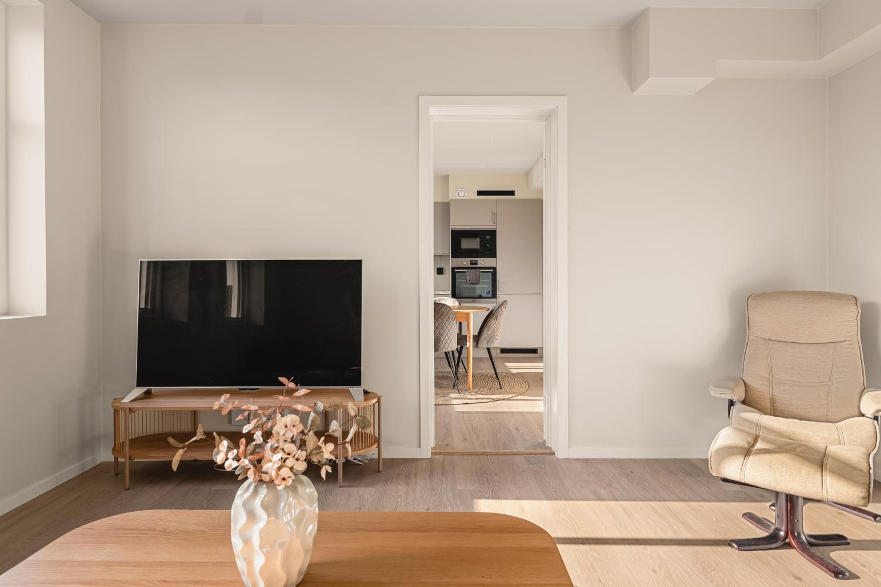 Dinbnb Apartments I The Family Dream Behind Bryggen I Renovated 2024 view 2