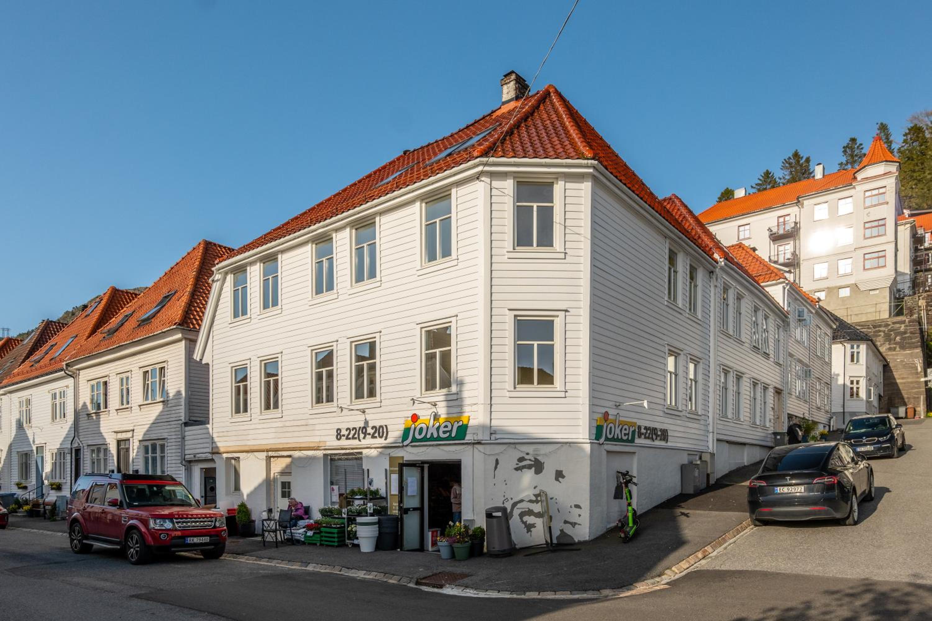 Dinbnb Apartments I The Family Dream Behind Bryggen I Renovated 2024 view 5