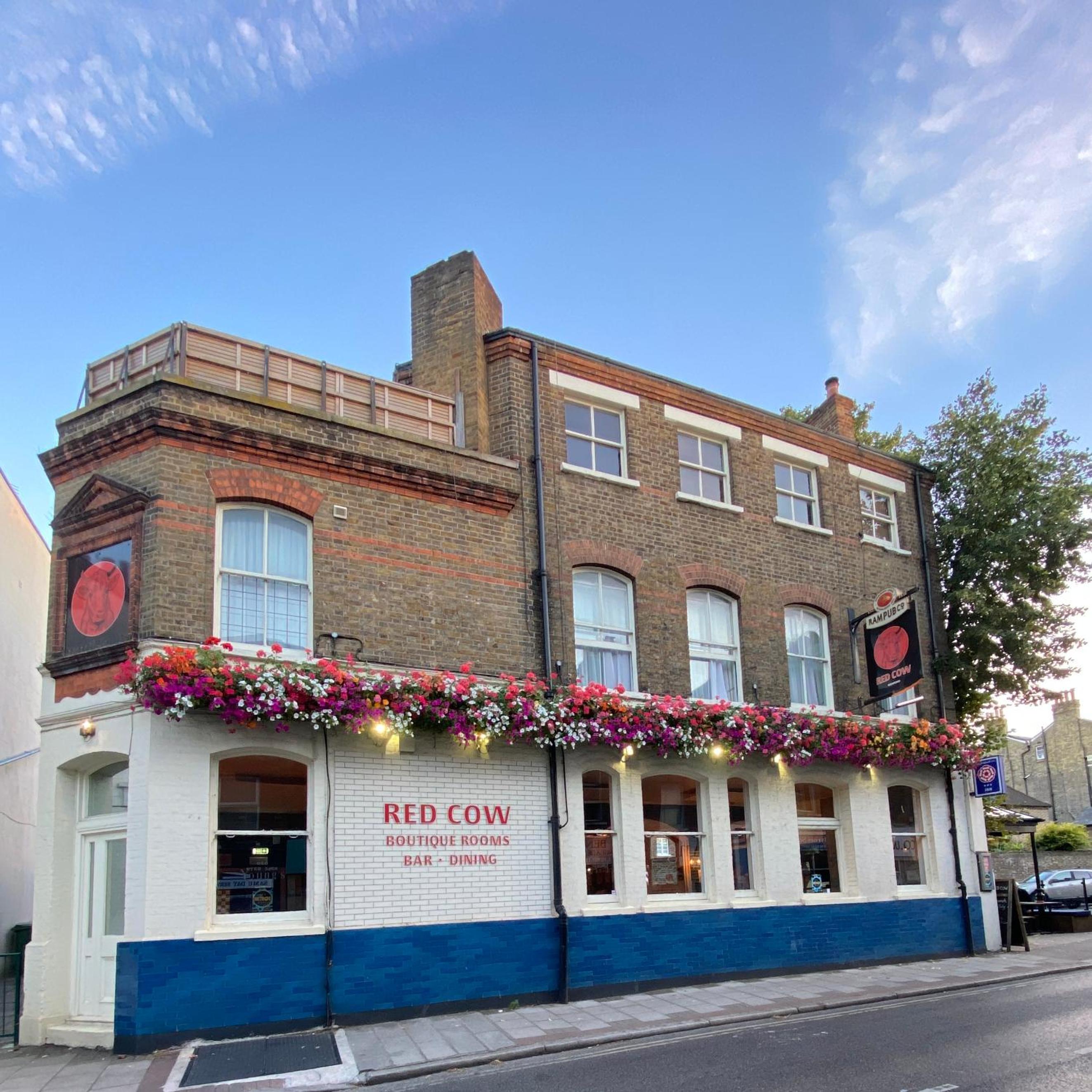 The Red Cow - Guest House view 3