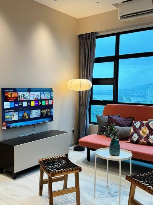 Jesselton Quay l Deluxe l Stylish l Cozy l Sea & Mountain View l 5 pax view 3