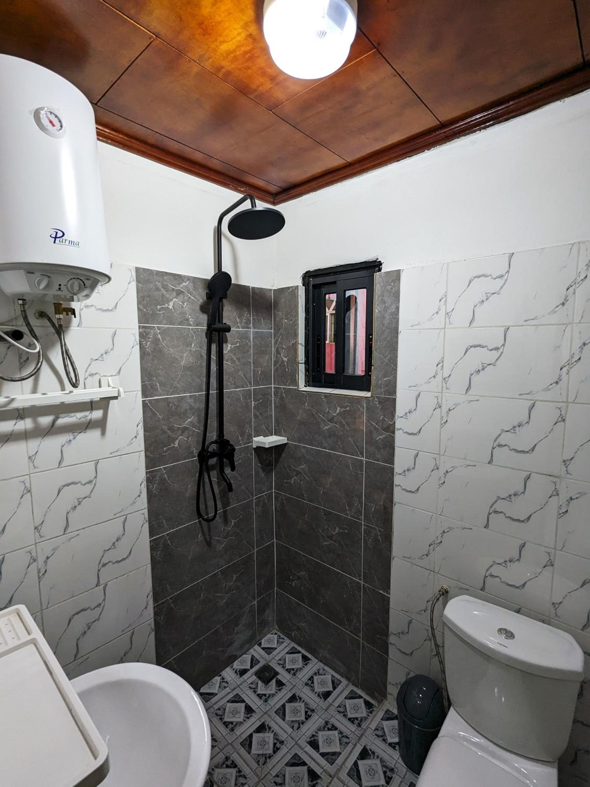 Chambre meublée extra confort à Yaoundé