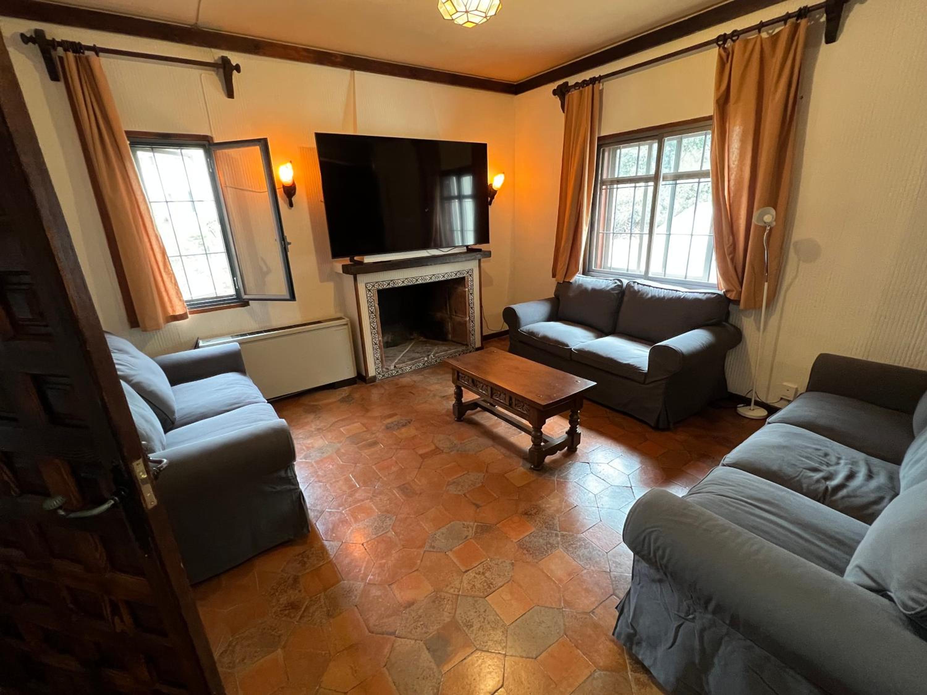 Luxury Villa con piscina y tenis privados PLUS