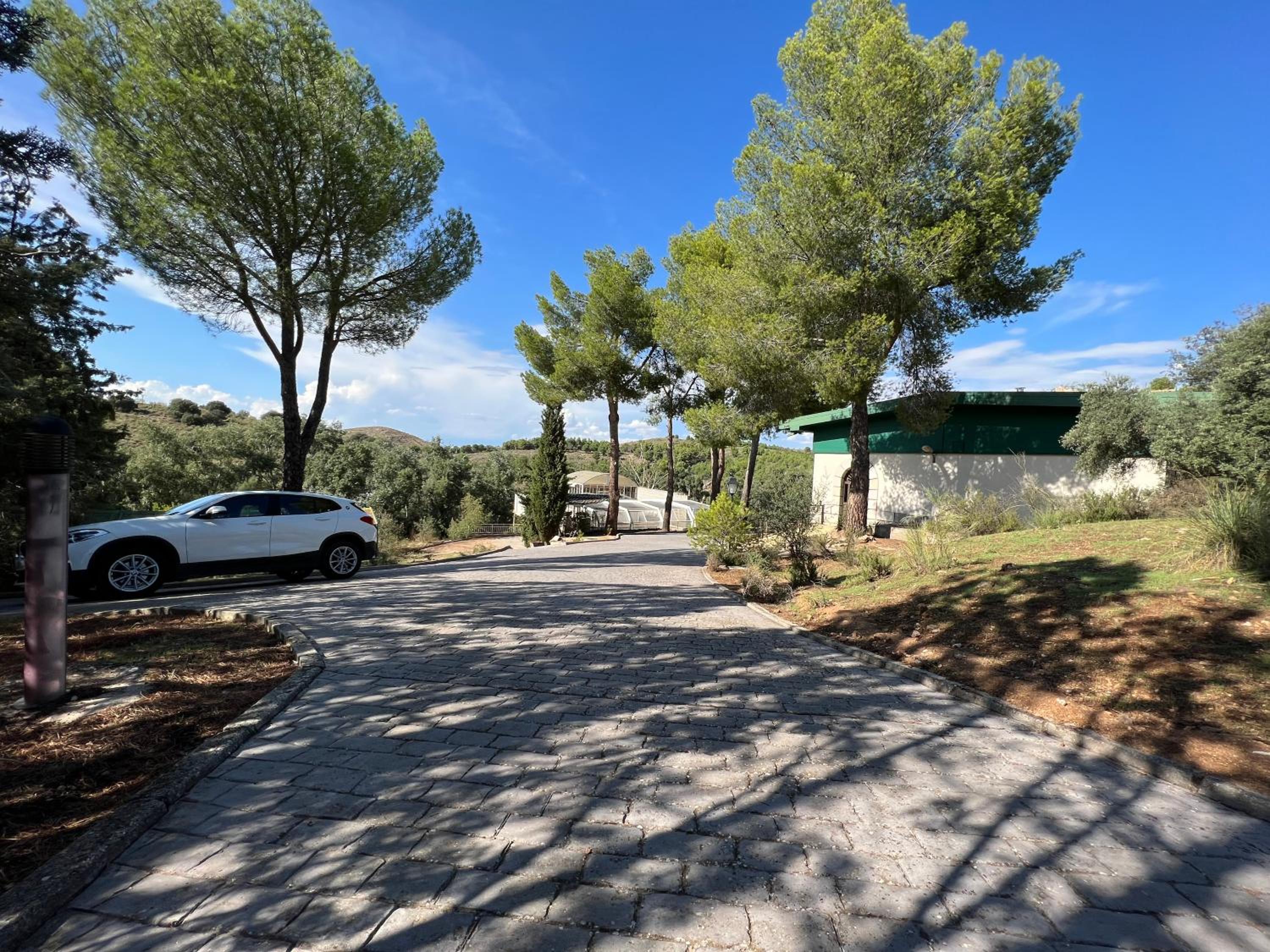 Luxury Villa con piscina y tenis privados PLUS