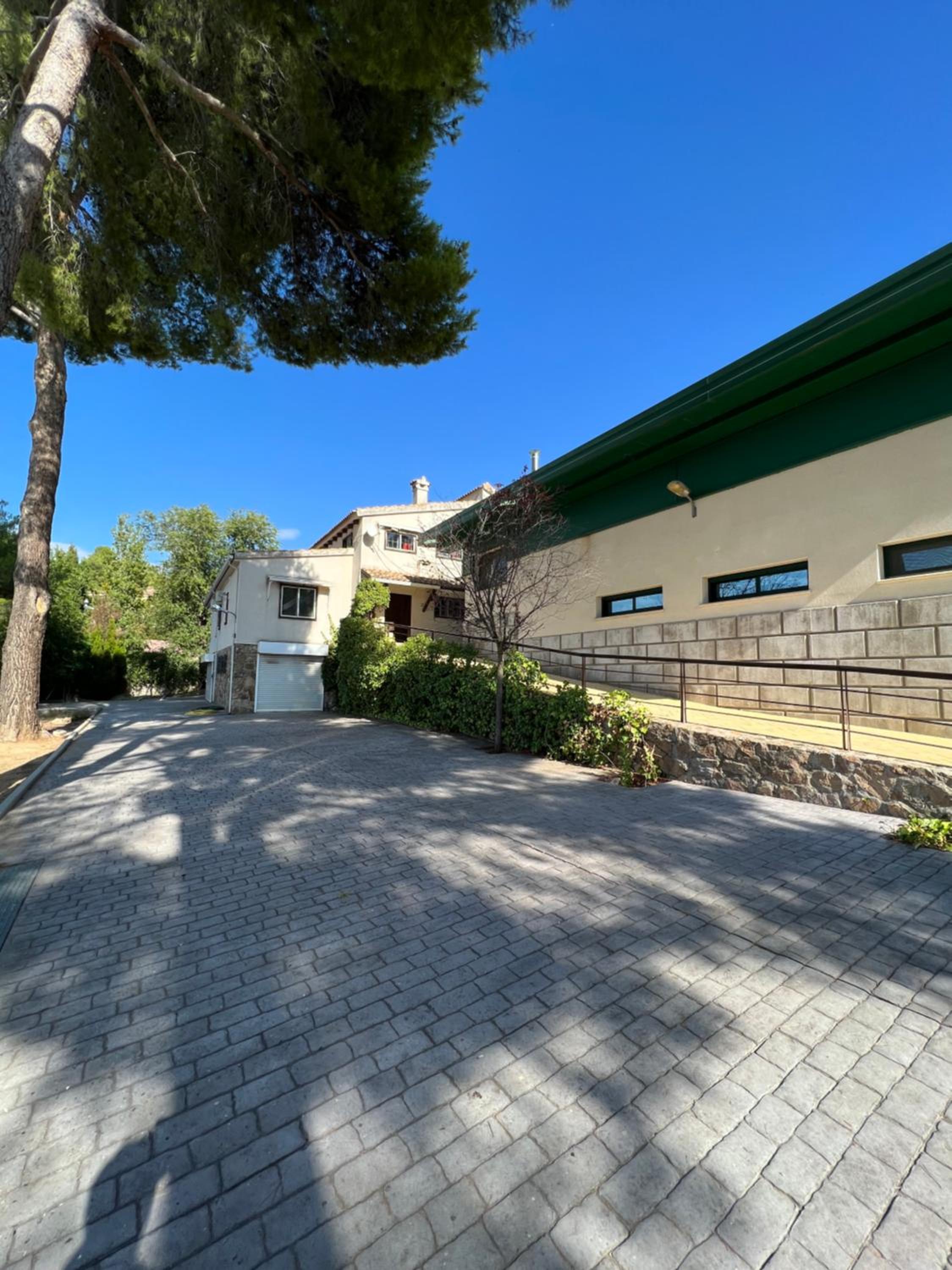 Luxury Villa con piscina y tenis privados PLUS