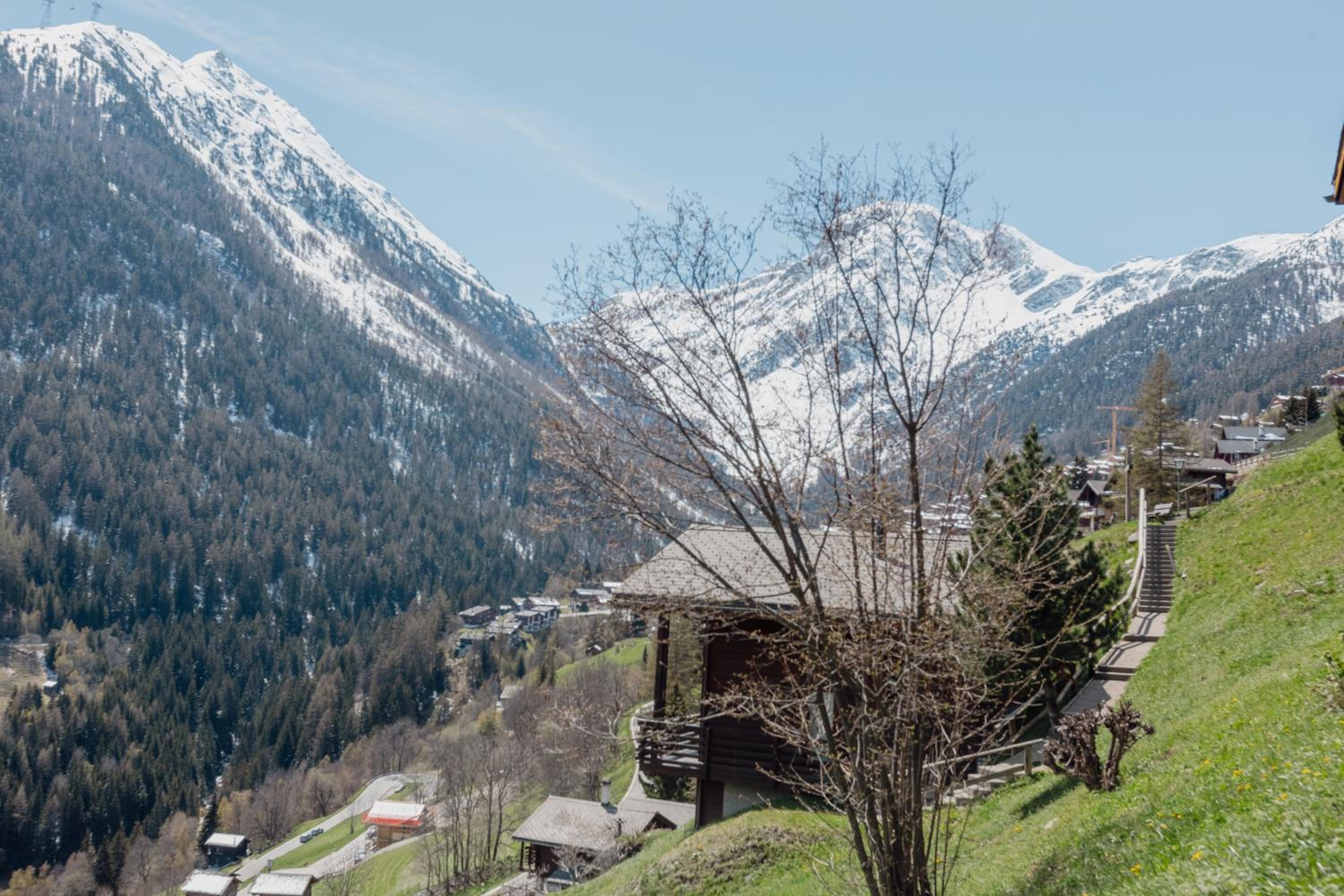Studio avec vue sur les montagnes