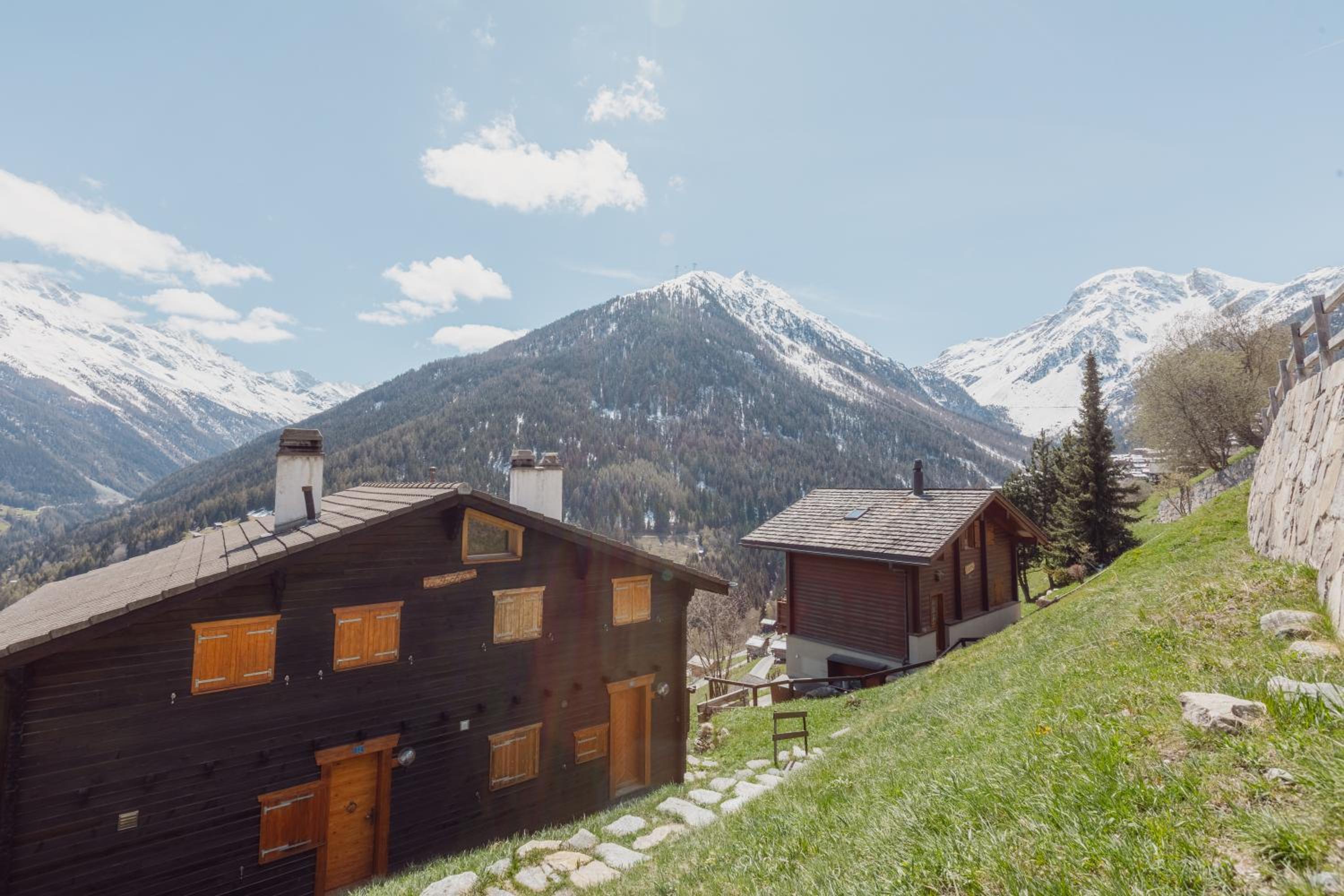 Studio avec vue sur les montagnes