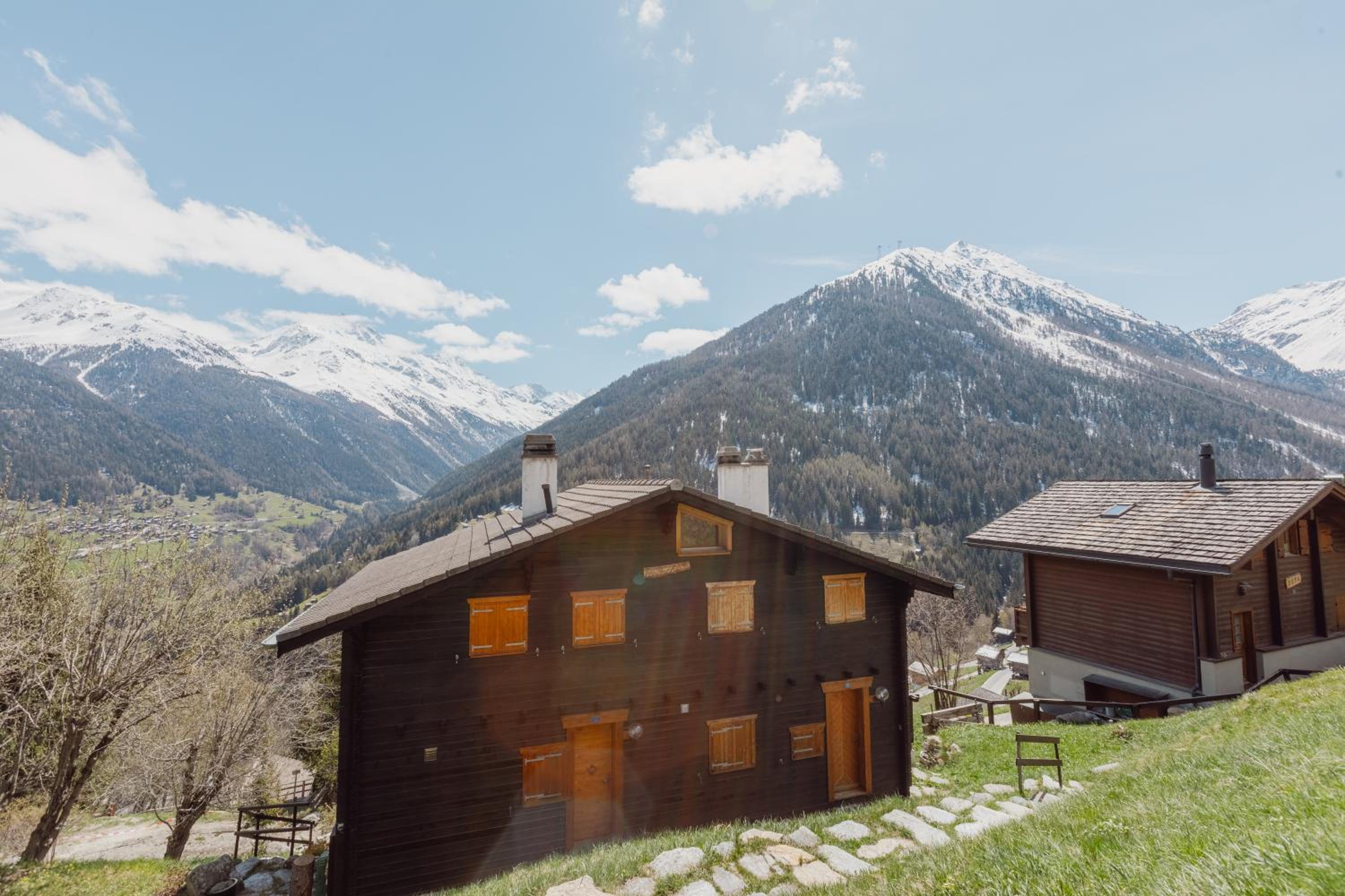 Studio avec vue sur les montagnes