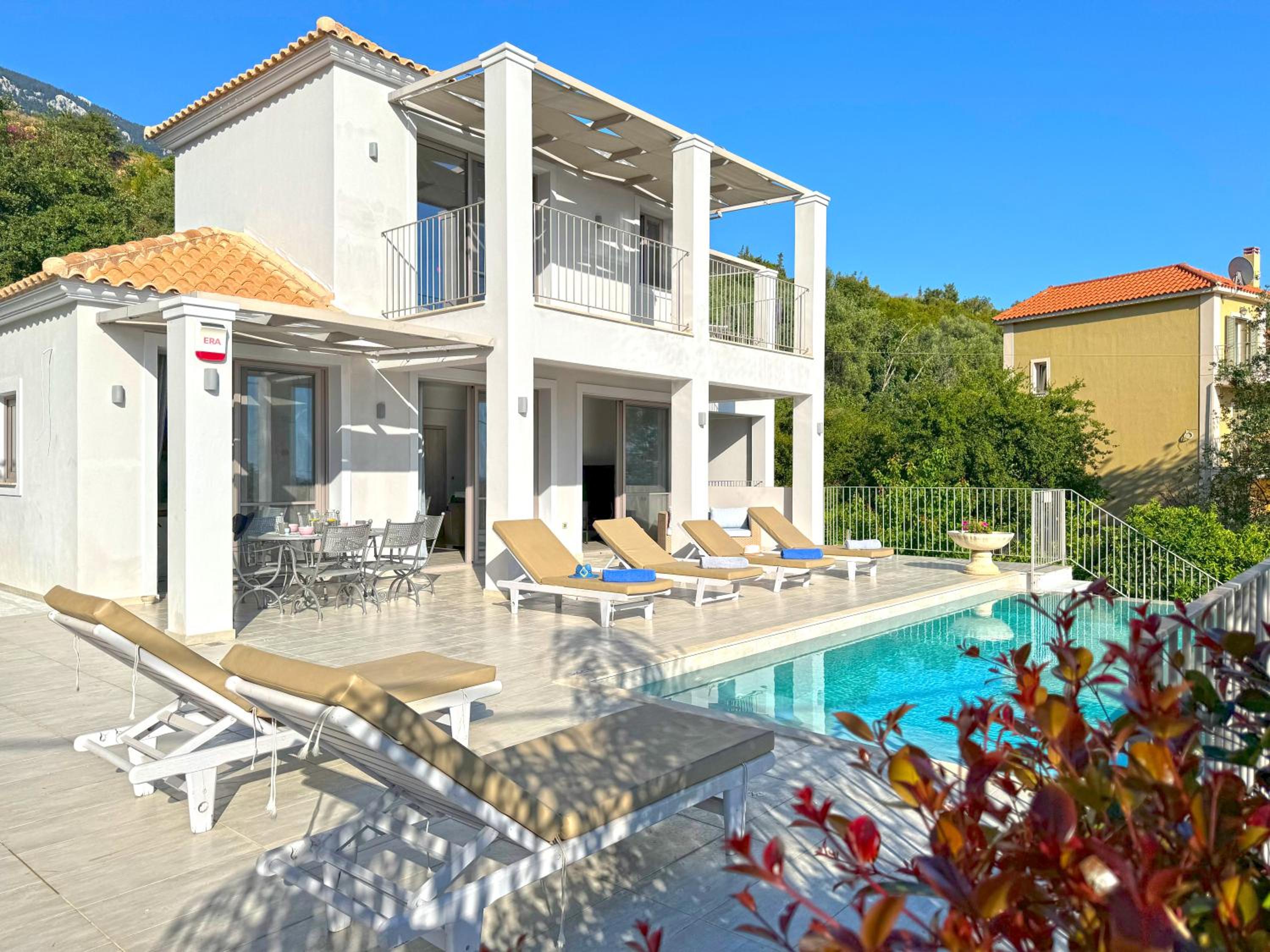 Villa Effi Lourdata view 4