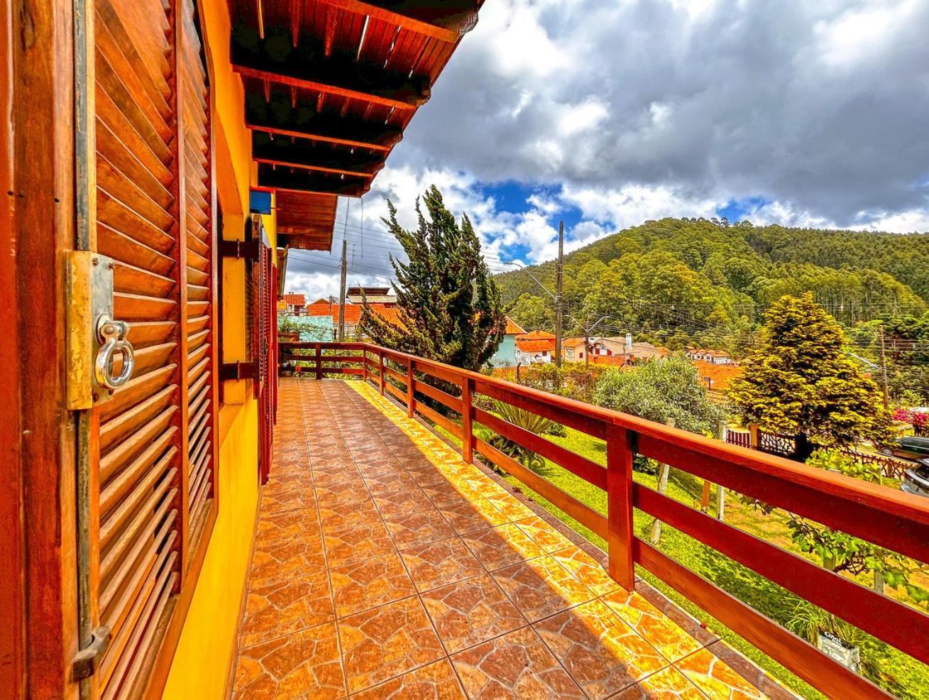 Otima casa com Wi-Fi e lazer em Monte Verde MG