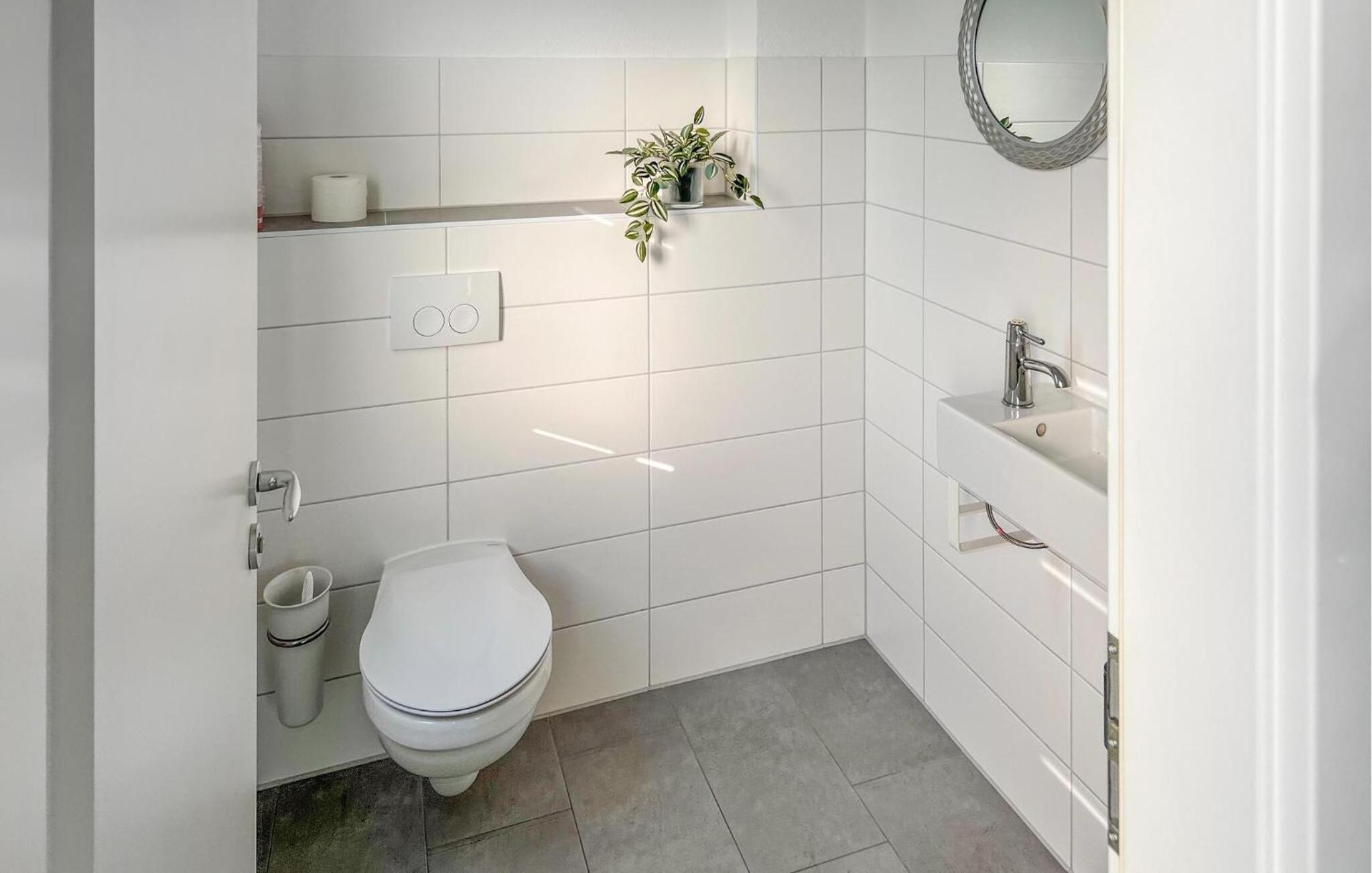 2 Bedroom Awesome Home In Dassow