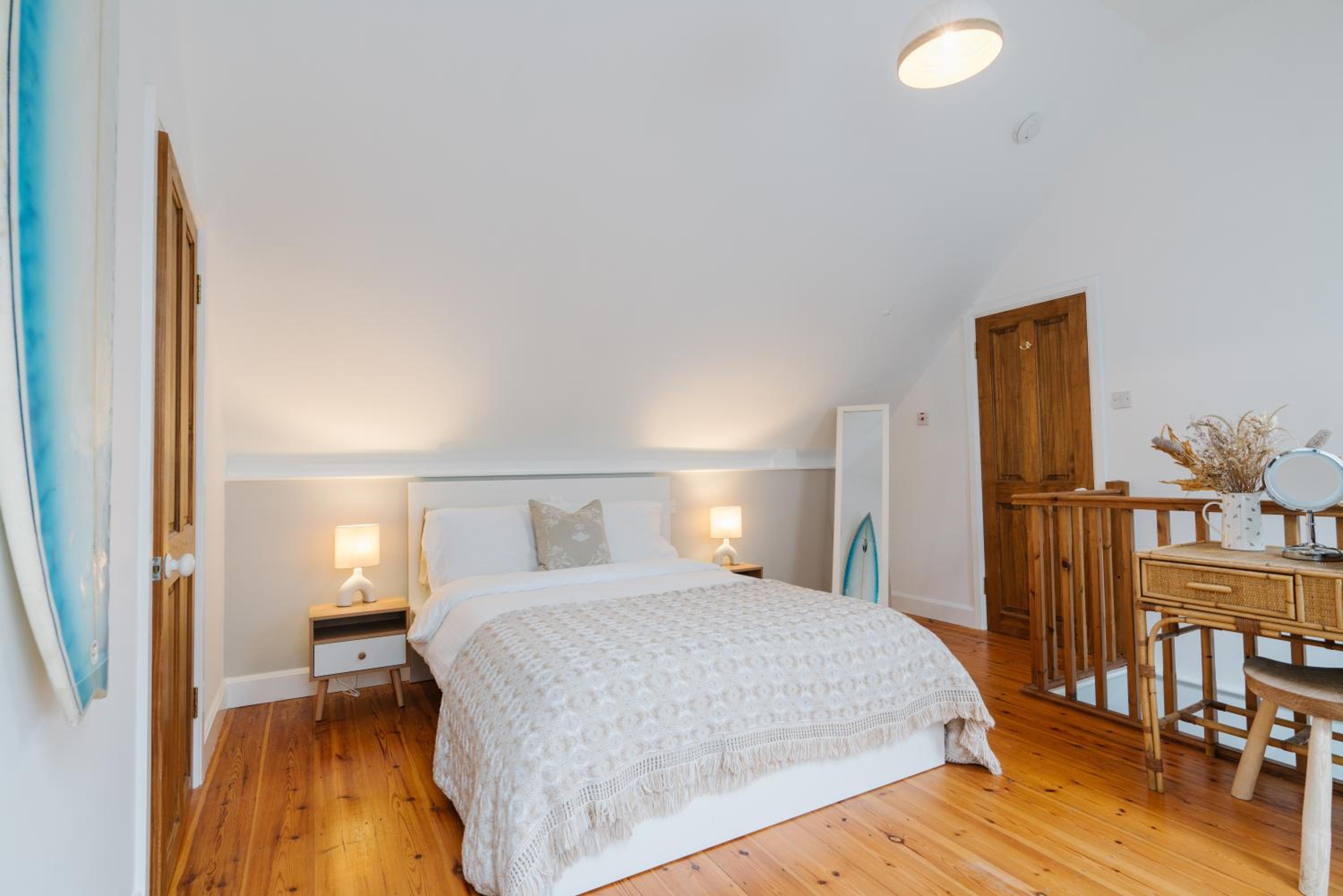 Unique cottage with outdoor bath, dog-friendly stay